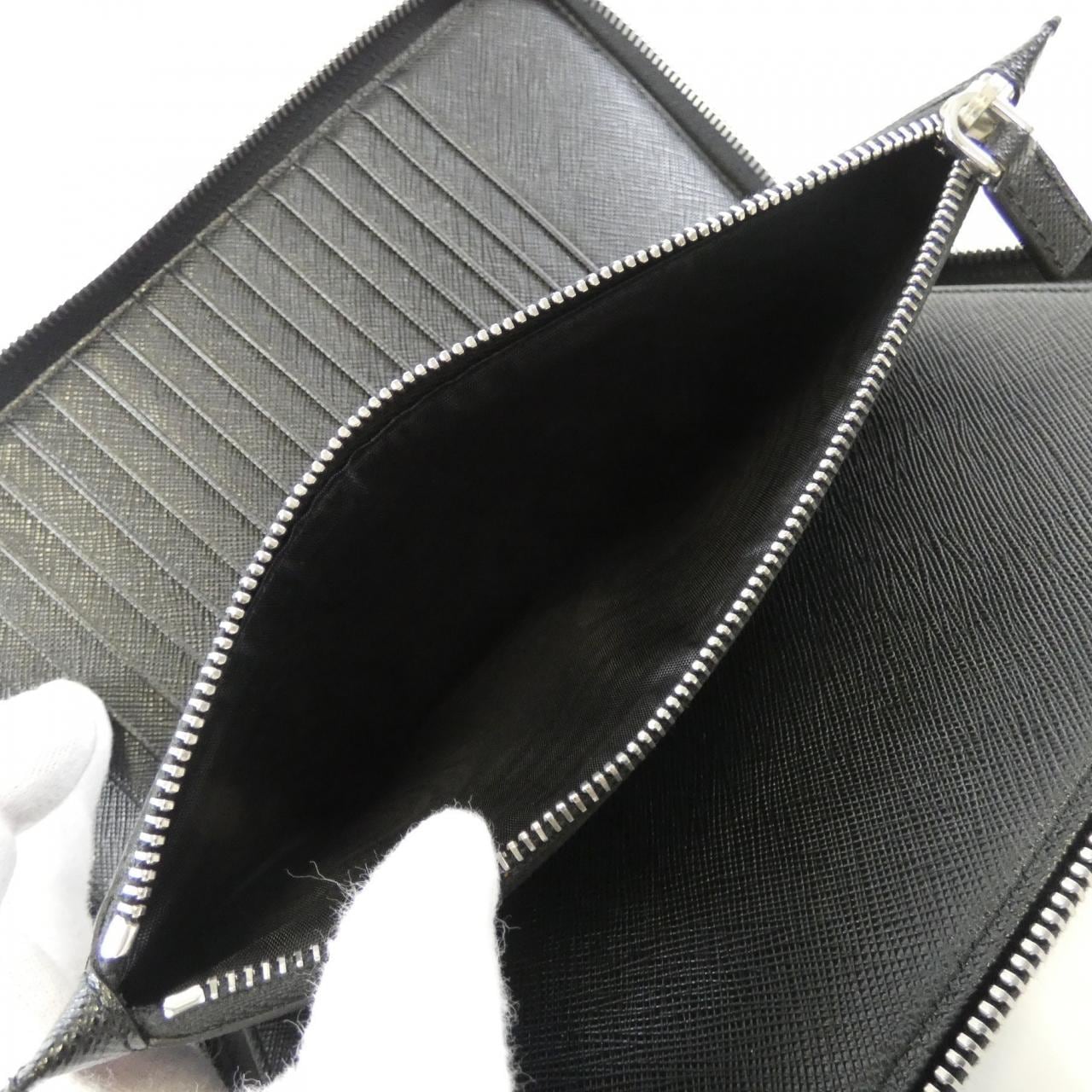 プラダ 2ML220 財布