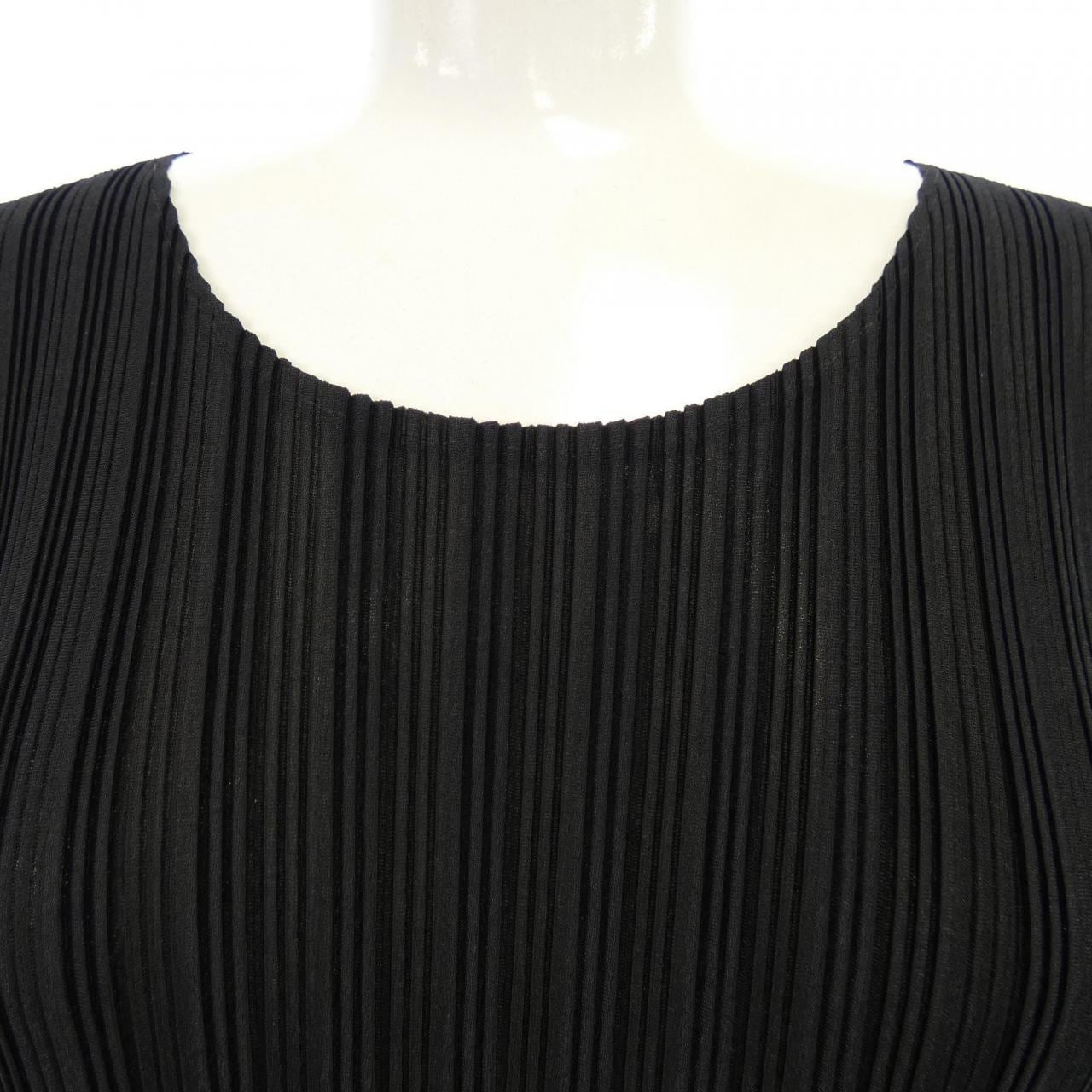 プリーツプリーズ PLEATS PLEASE PP55-FK111 トップス