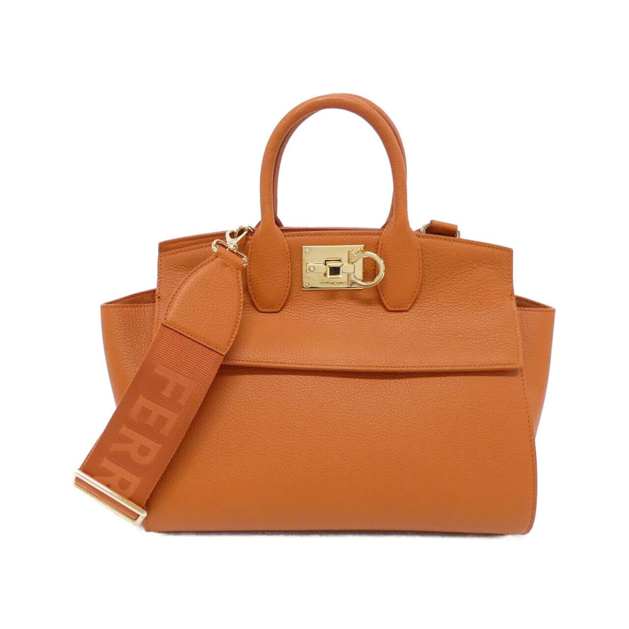 【新品】サルヴァトーレフェラガモ THE STUDIO 21 4493 バッグ