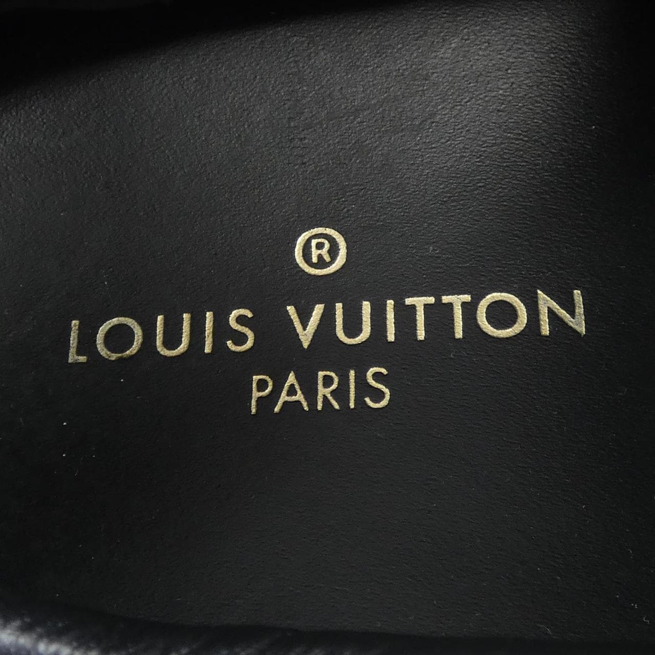 ルイヴィトン LOUIS VUITTON スニーカー