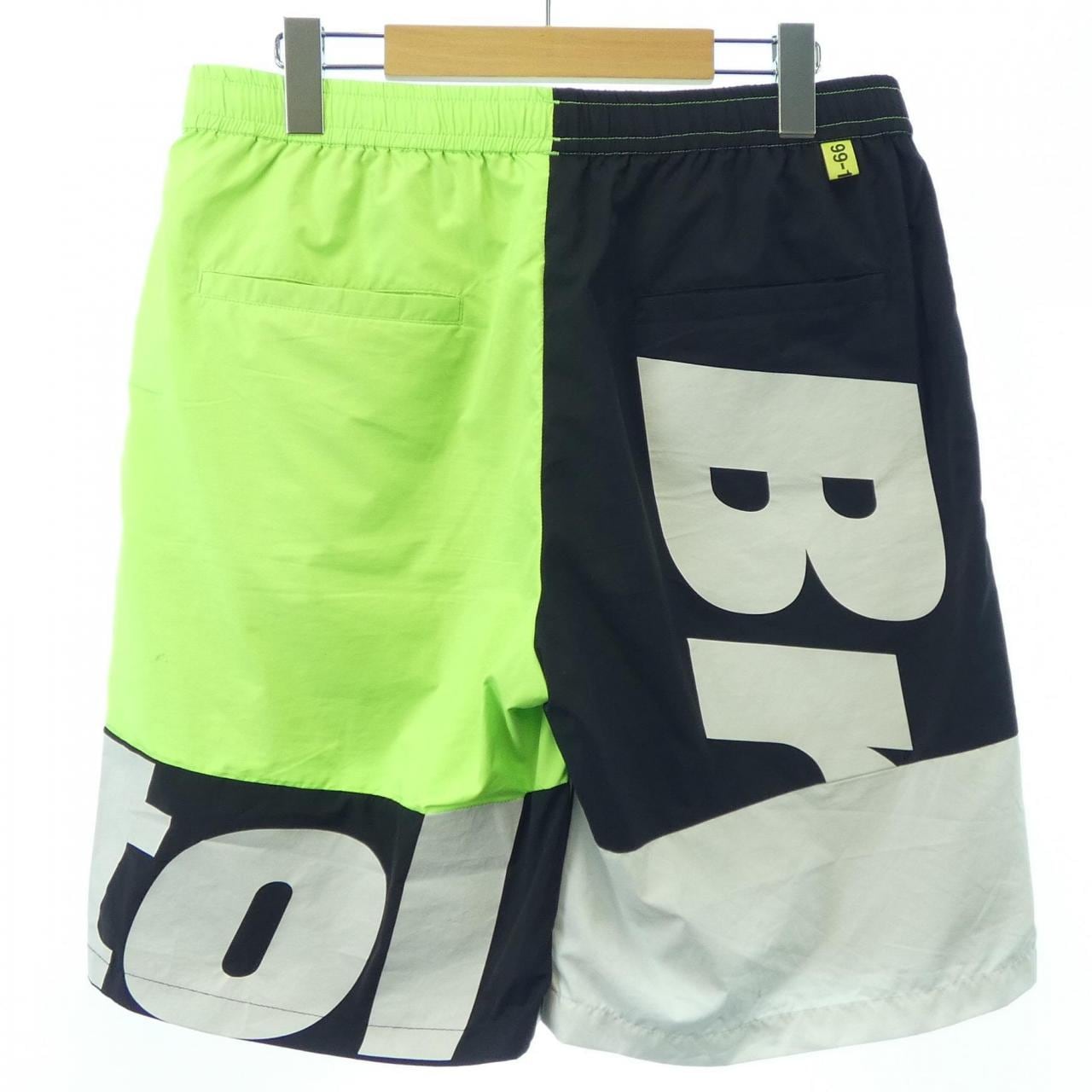 エフシーアールビー F.C.R.B. ショートパンツ