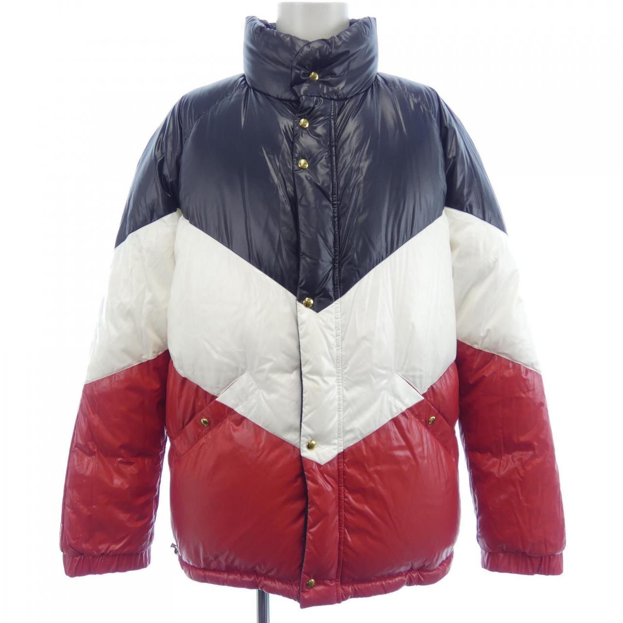 モンクレールガムブルー MONCLER GAMMEBLEU 23914141831 ダウンジャケット