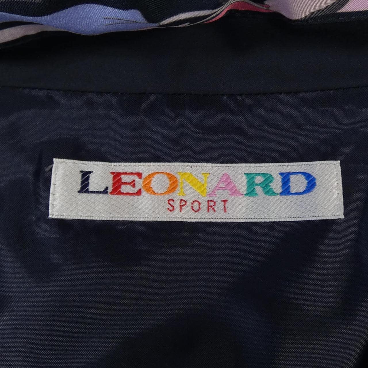 レオナールスポーツ LEONARD SPORT 0561561 ベスト