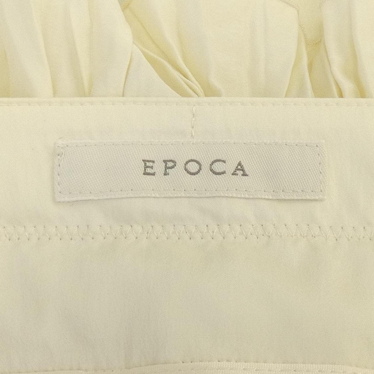 エポカ EPOCA トップス
