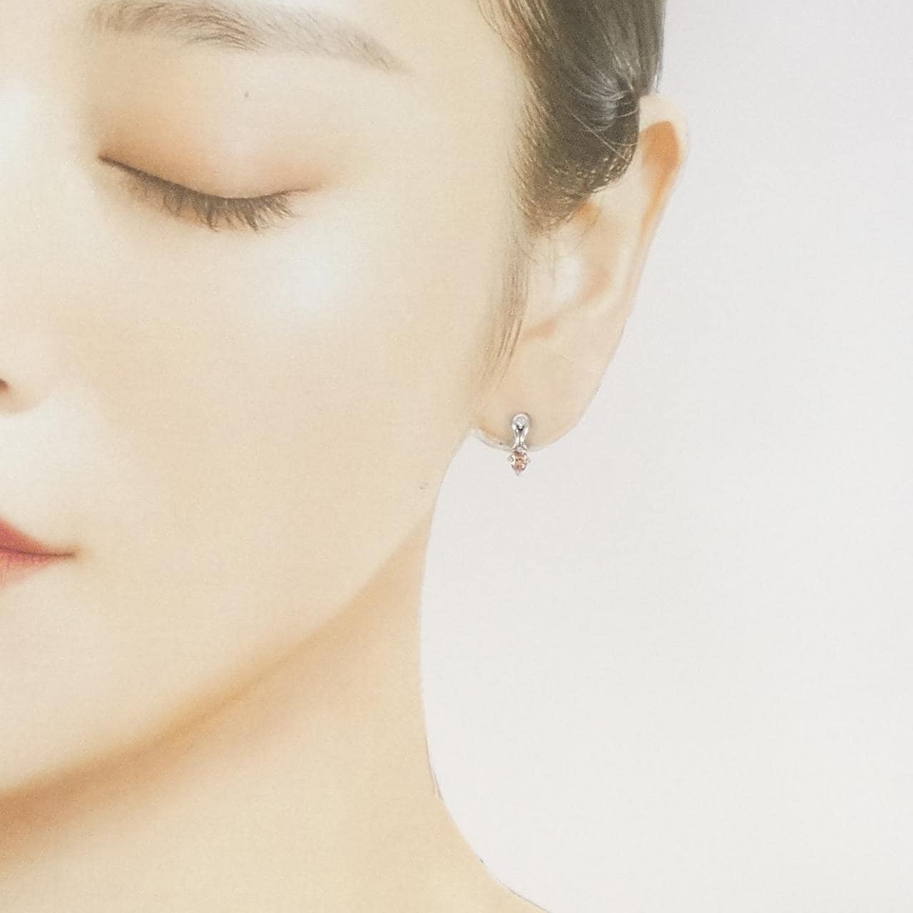 PT900 ガーネット ピアス