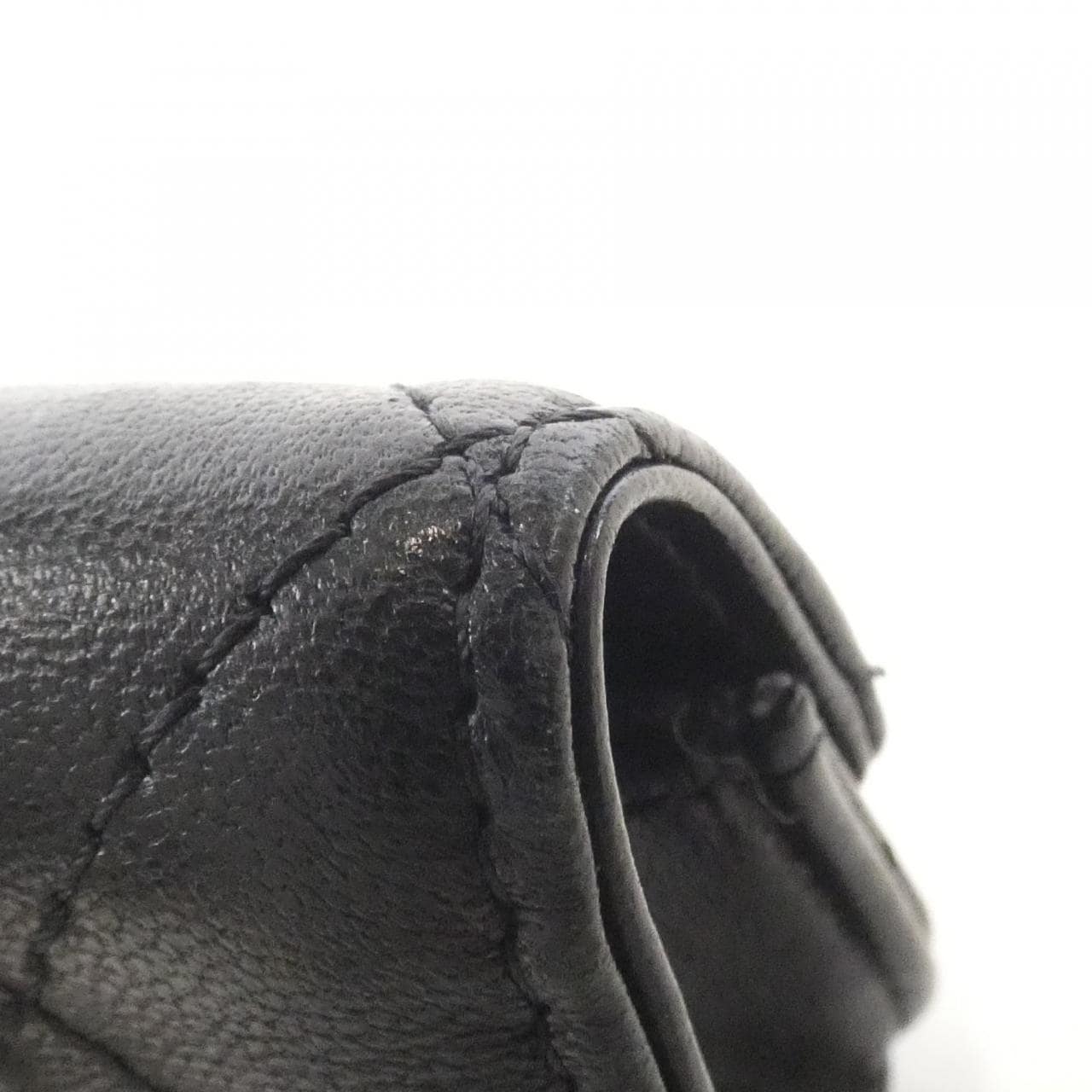 シャネル タイムレスクラシック ライン AP1739 AIRPODS PRO CASE