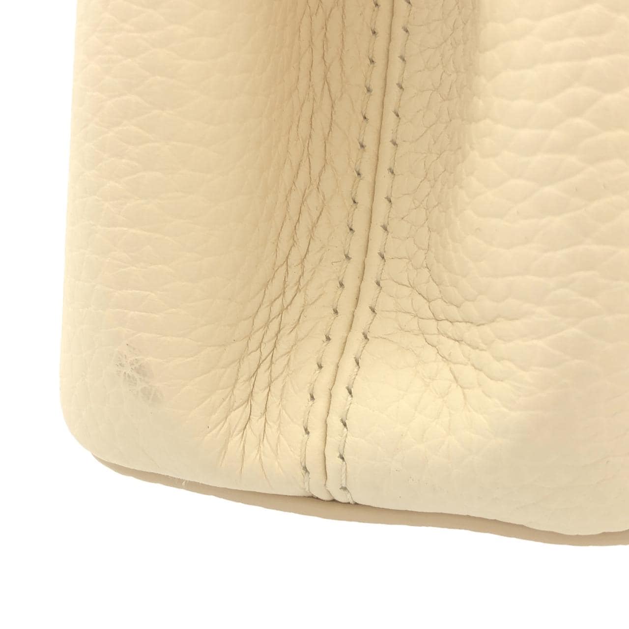 ルイヴィトン カプシーヌBB M25466 バッグ