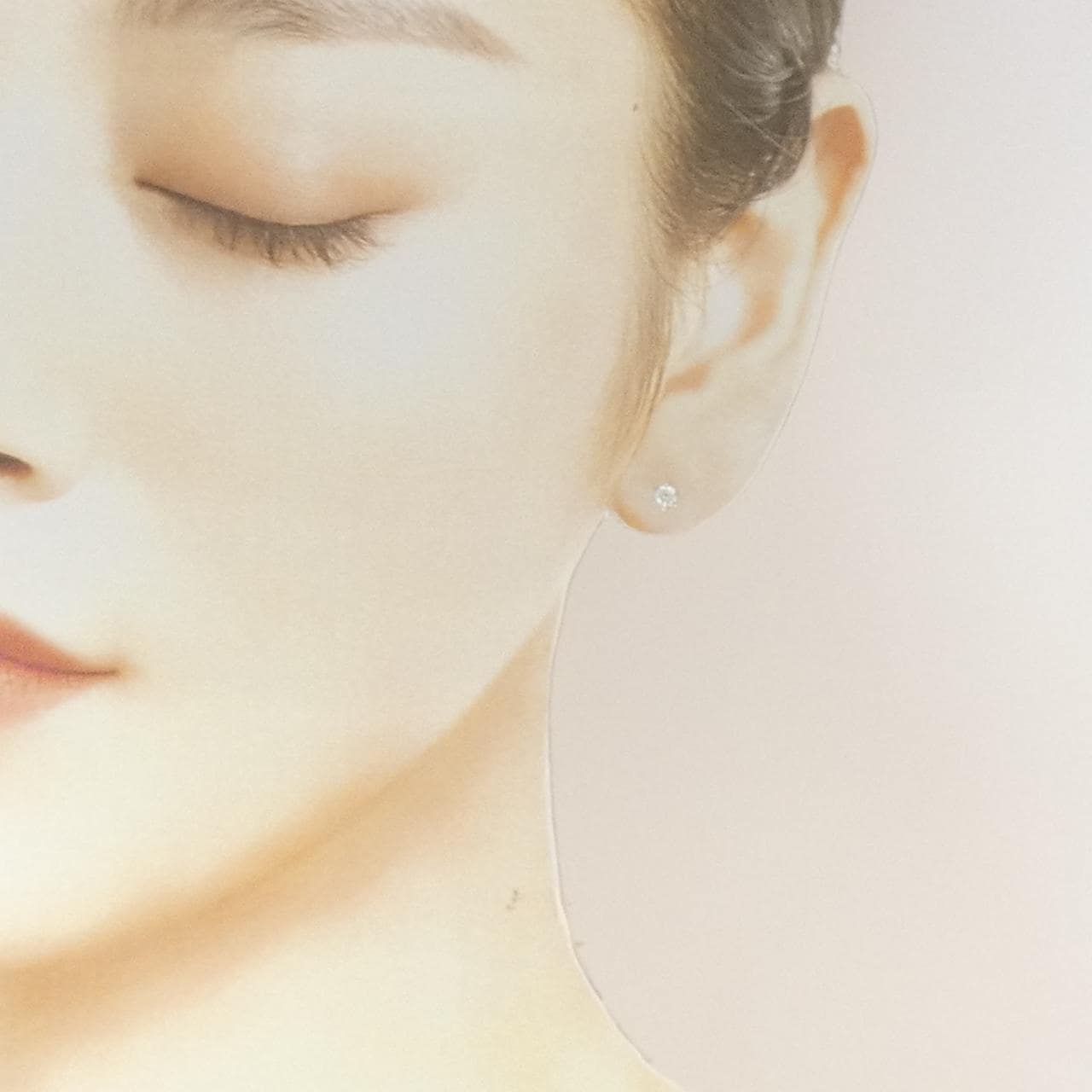 PT900 ソリティア ダイヤモンド ピアス 0.30CT