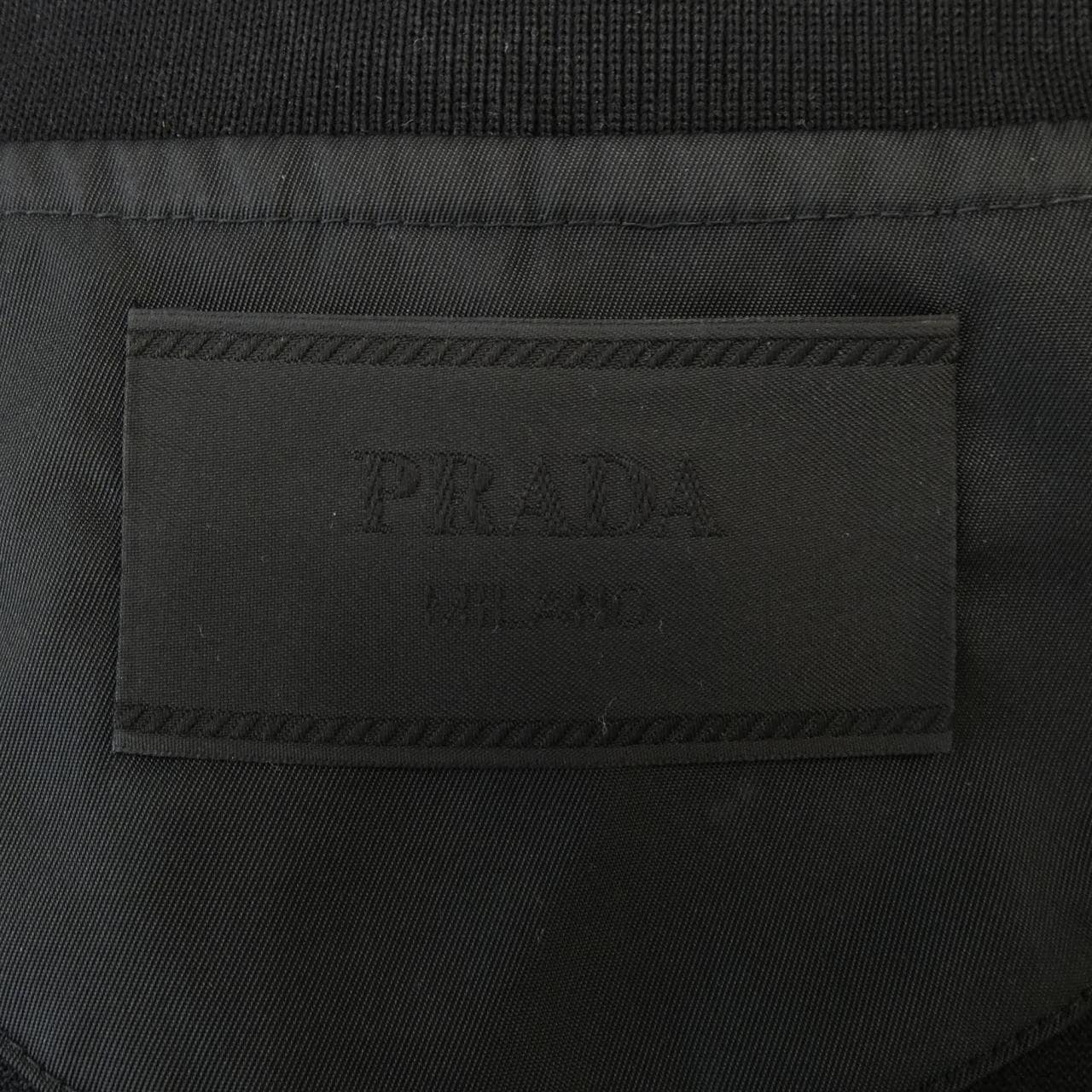 プラダ PRADA トップス