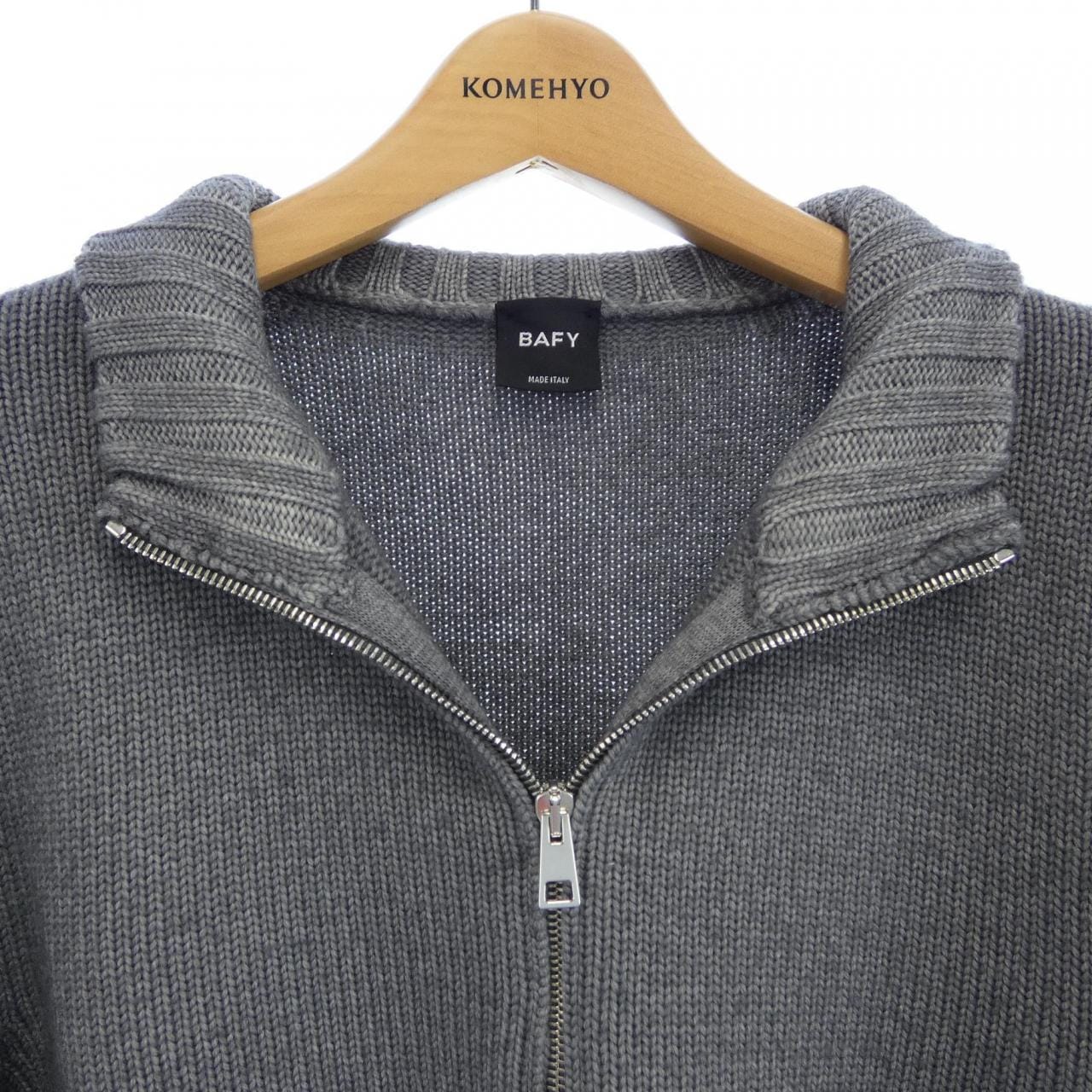 バフィー BAFY カーディガン