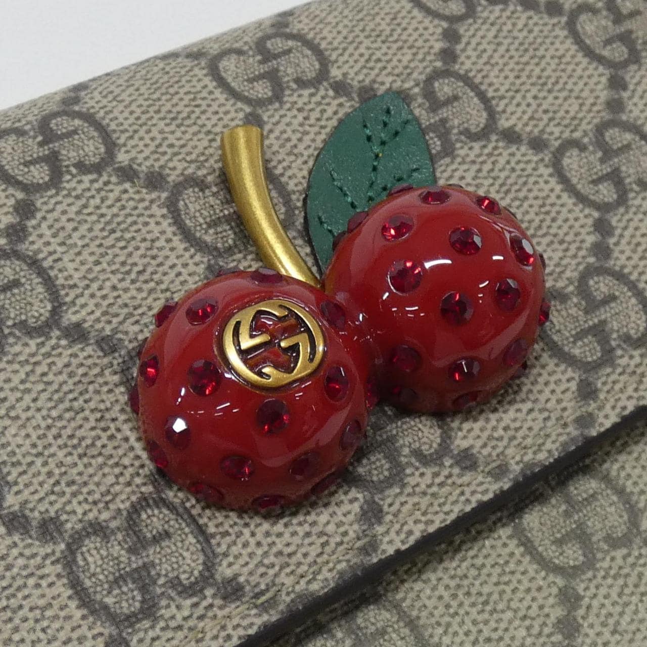 【ヴィンテージ】グッチ 481291 K9GXT ショルダーバッグ