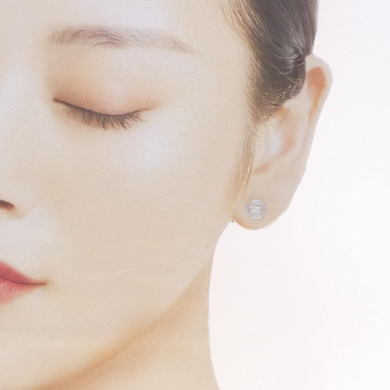 カルティエ ラブ  ピアス