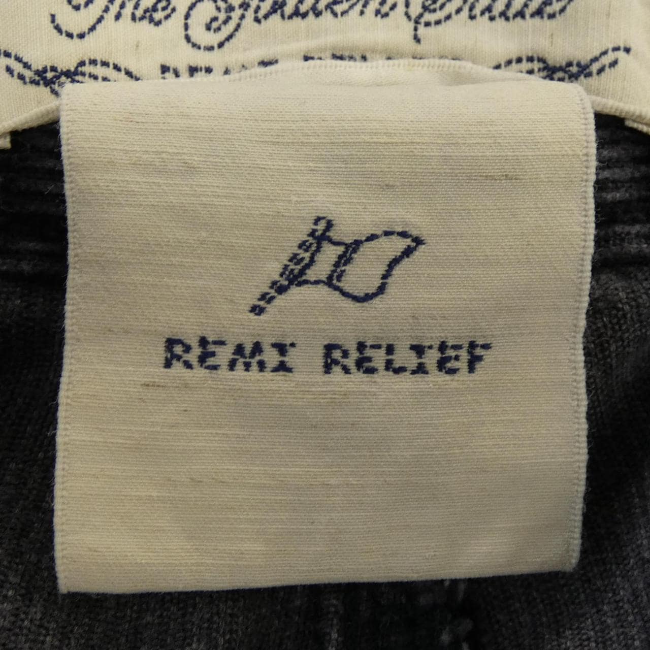 Remi relief REMI RELIEF short pants