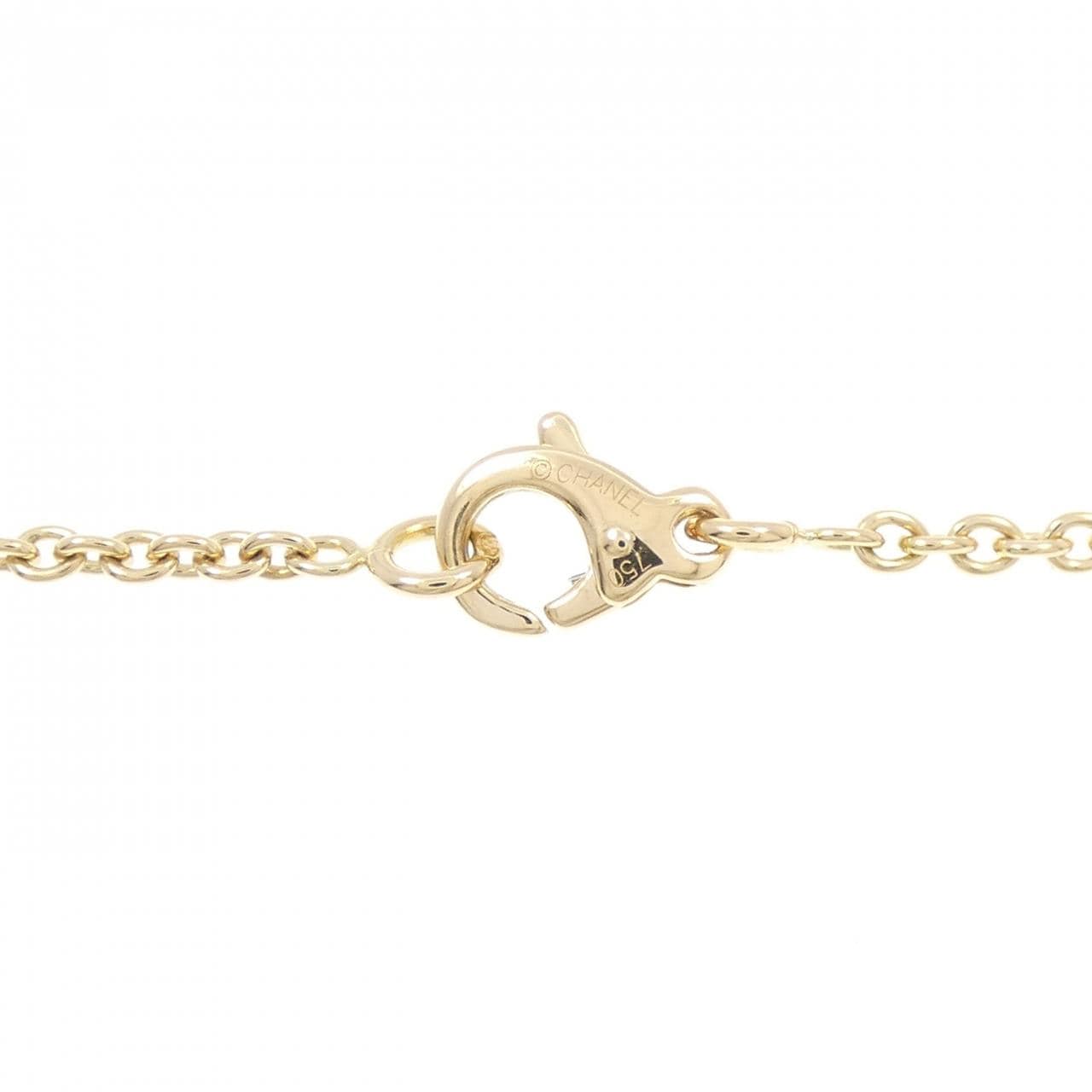 CHANEL camellia necklace