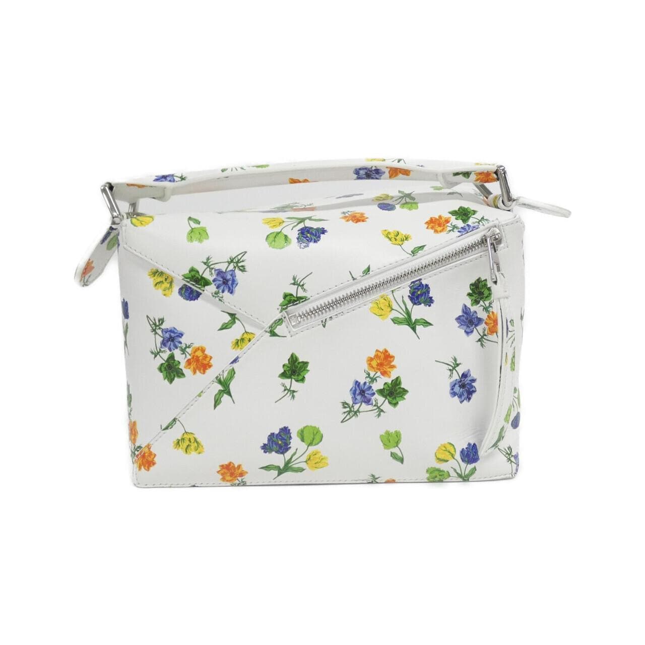 ロエベ PUZZLE EDGE FLOWER SMALL A510P60X29 バッグ