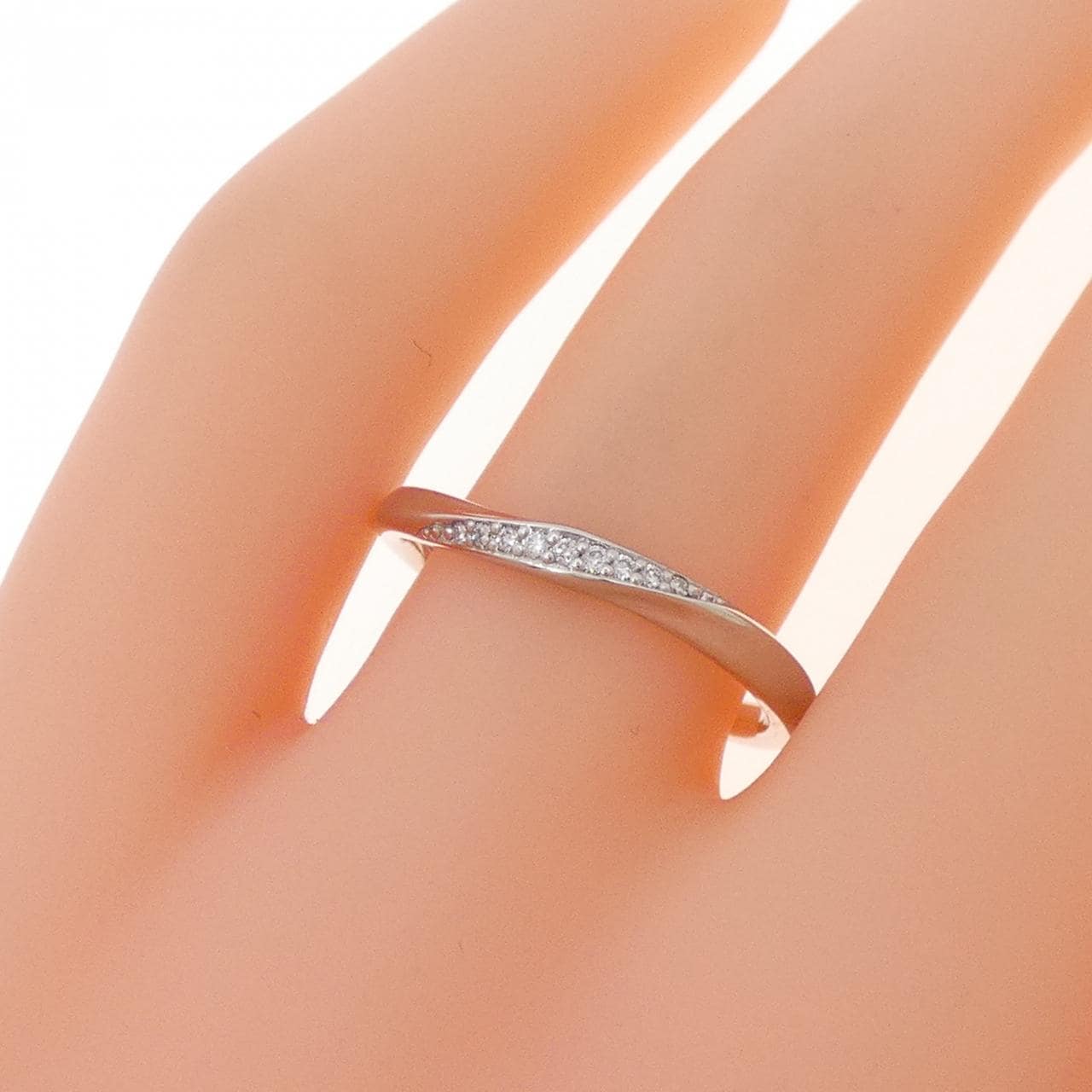 フェスタリア ダイヤモンド リング 0.03CT