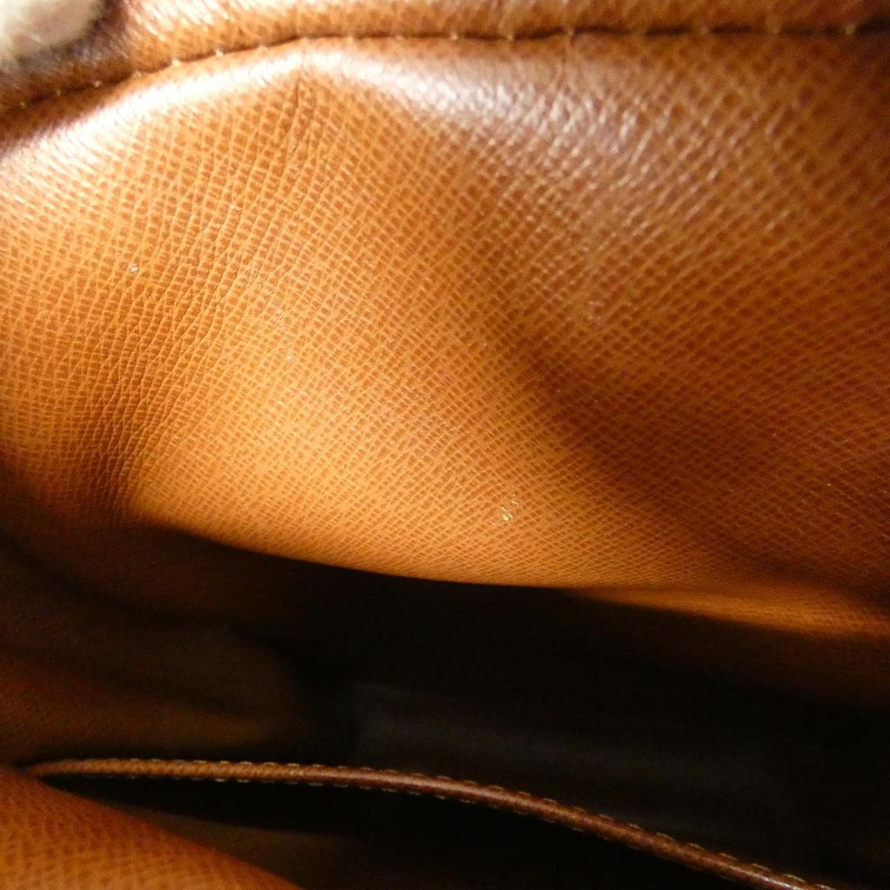 ルイヴィトン モノグラム アマゾン M45236 ショルダーバッグ