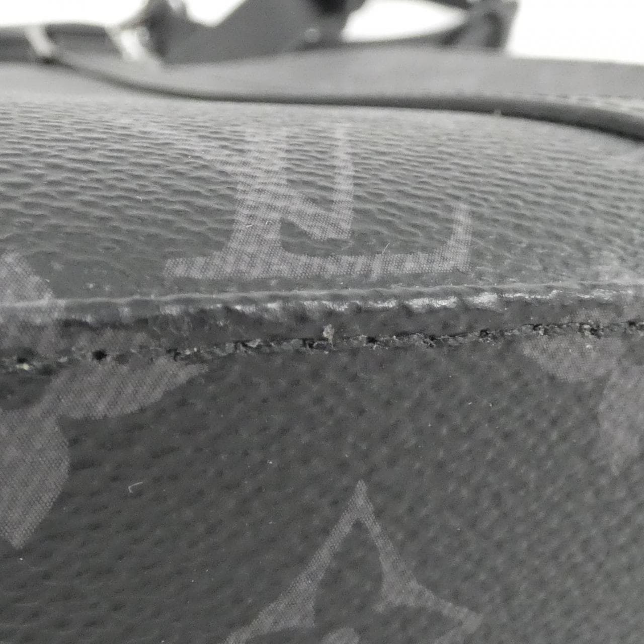 LOUIS VUITTON Monogram Eclipse Sac Plat Cross M46098 Bag