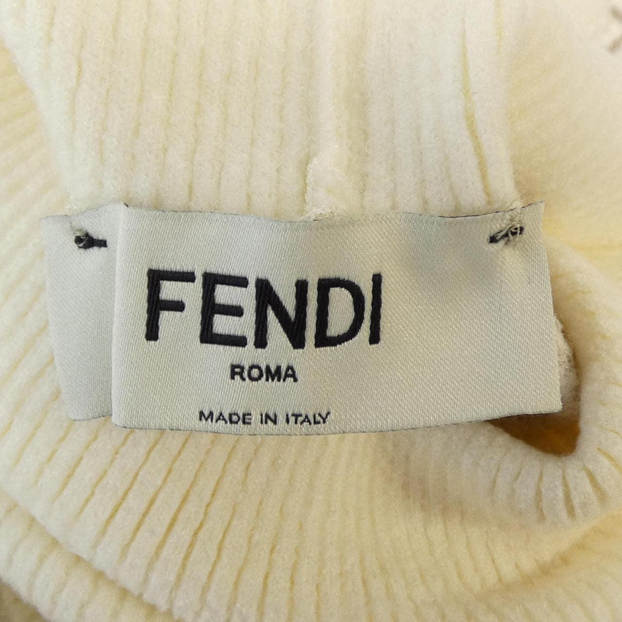 フェンディ FENDI FZX713 AHED ニット