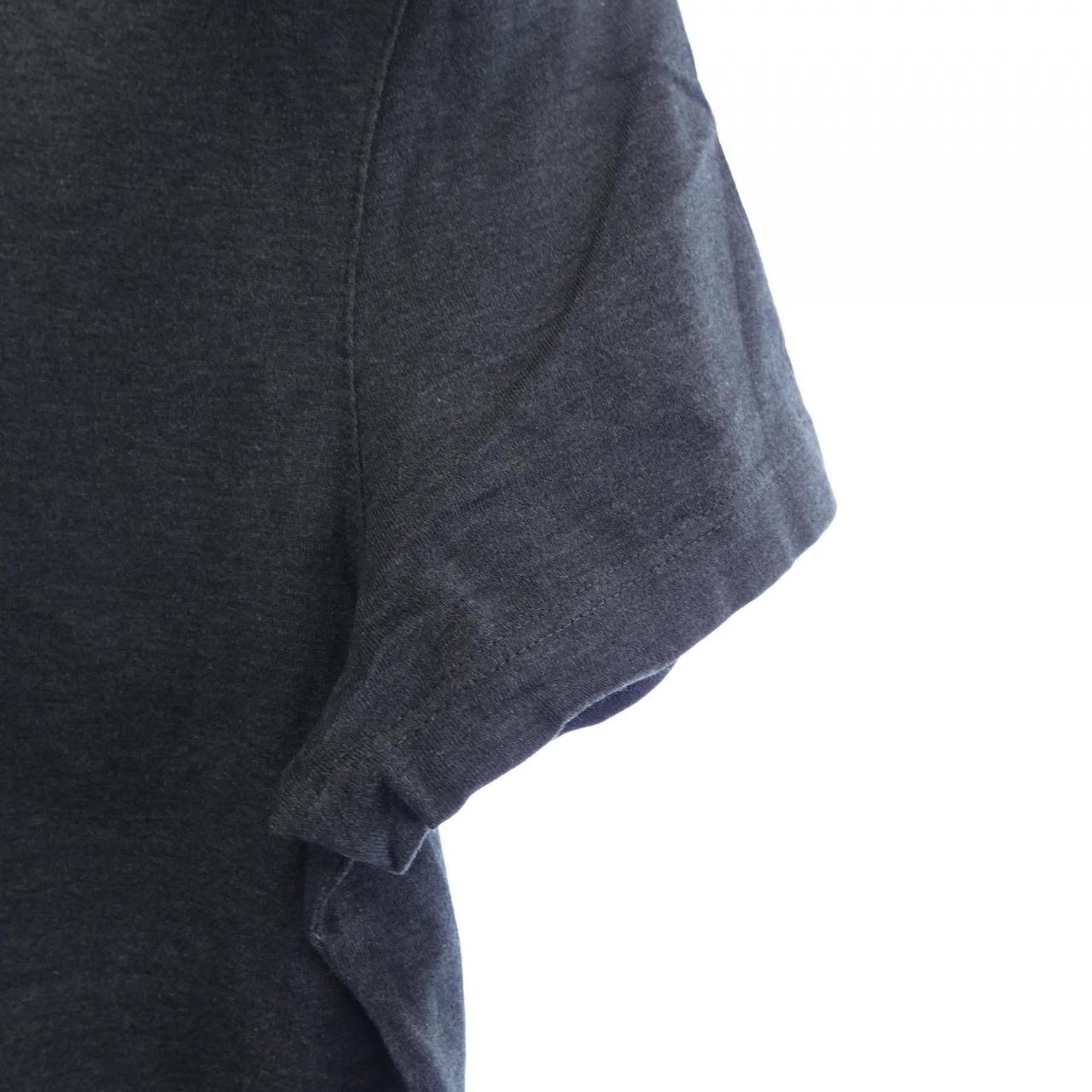 ルイヴィトン LOUIS VUITTON クラシックTシャツ HAY50WJC8 Tシャツ