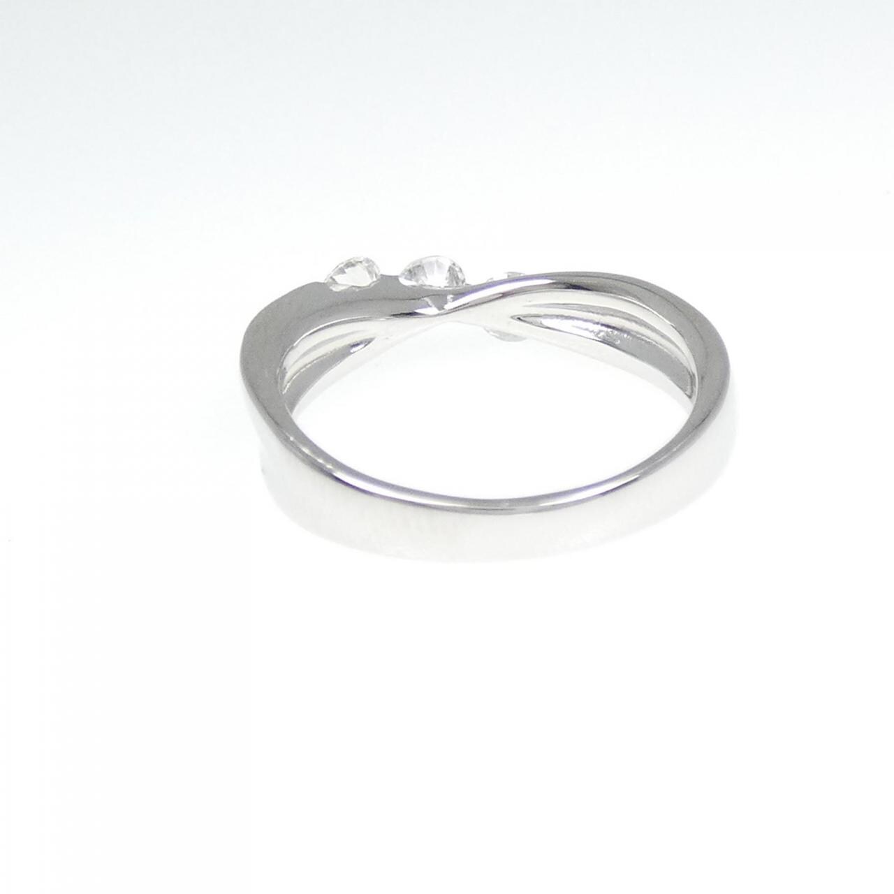 PT スリーストーン ダイヤモンド リング 0.50CT