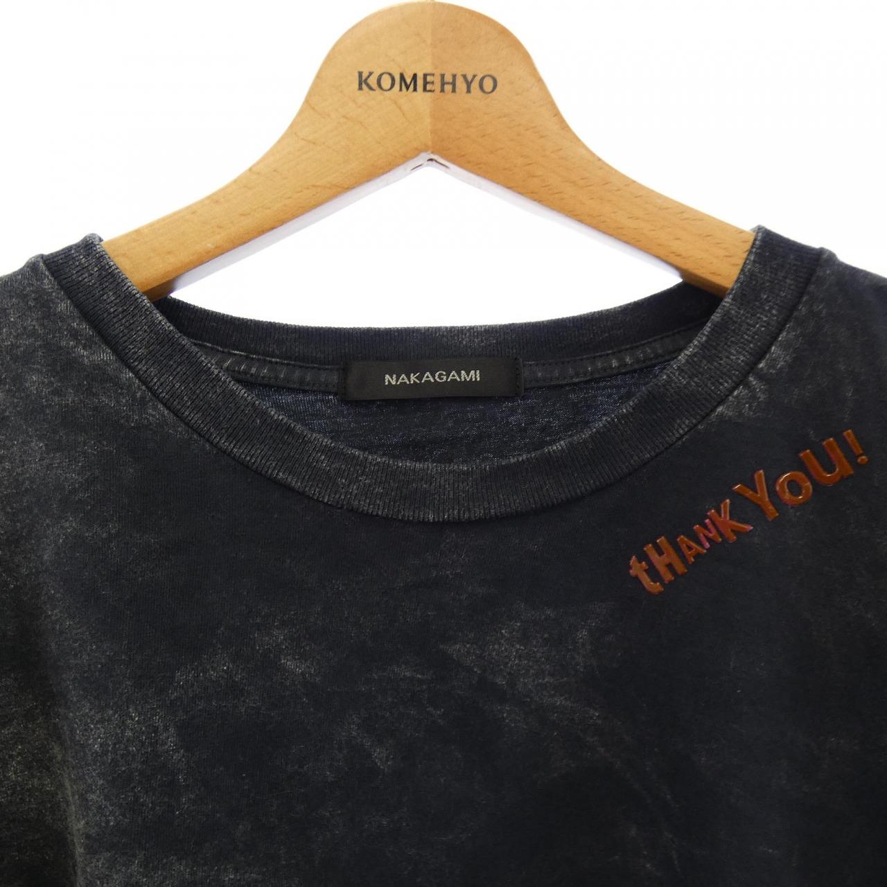 NAKAGAMI Tシャツ