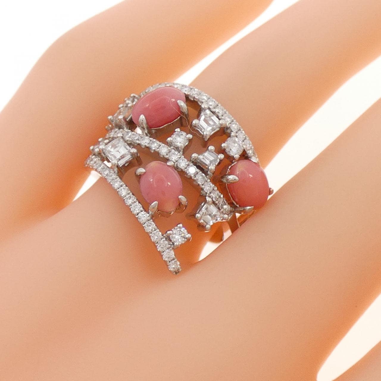 PT900 コンクパール リング 2.40CT