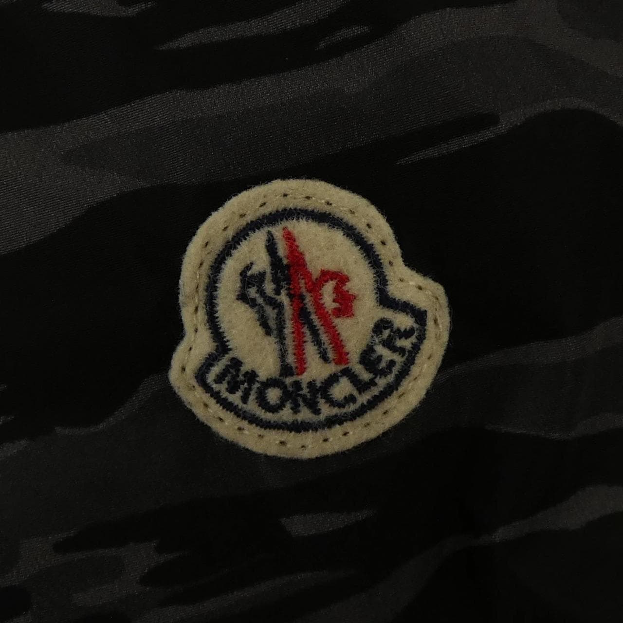 モンクレール MONCLER MAGLIA ブルゾン