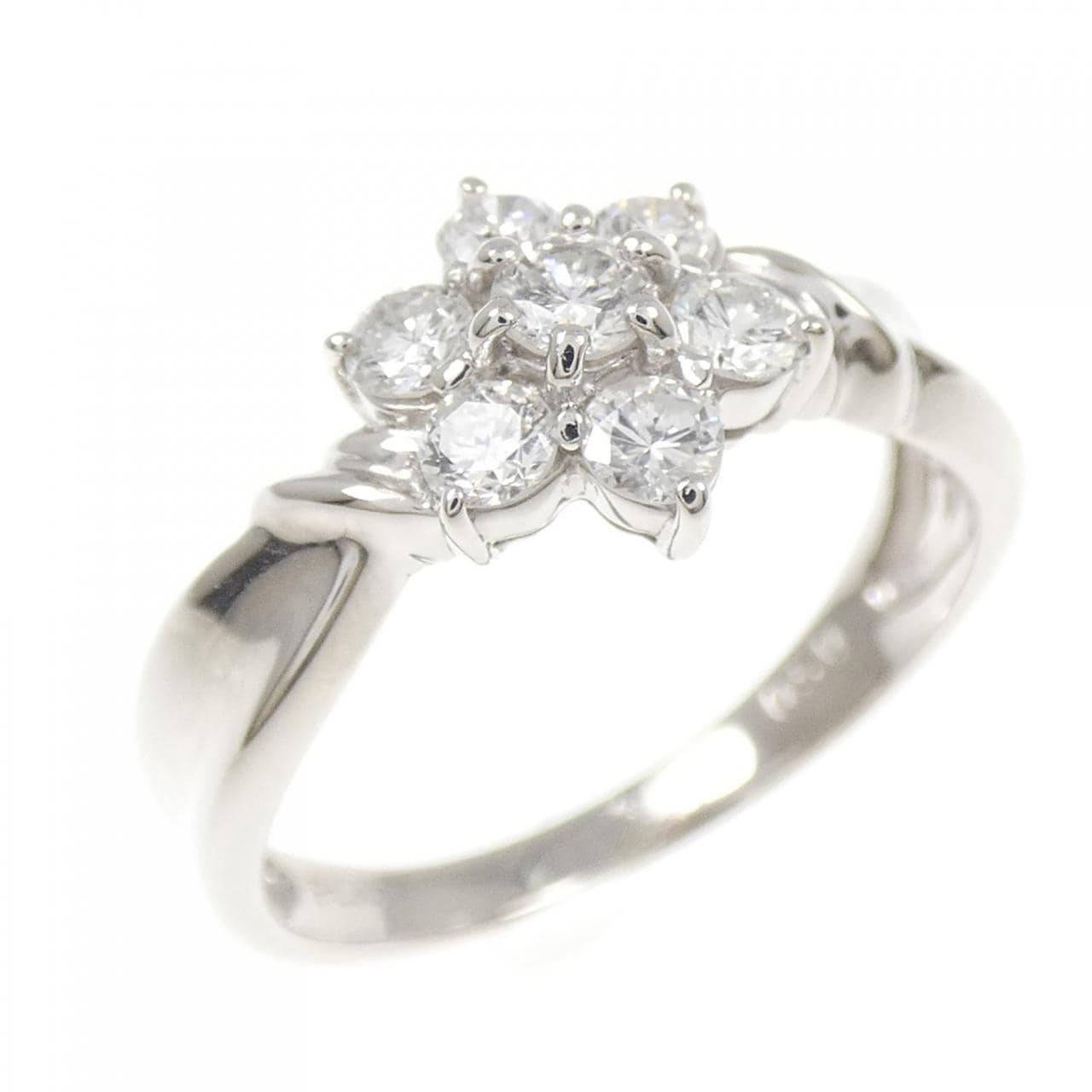 PT900 フラワー ダイヤモンド リング 0.50CT
