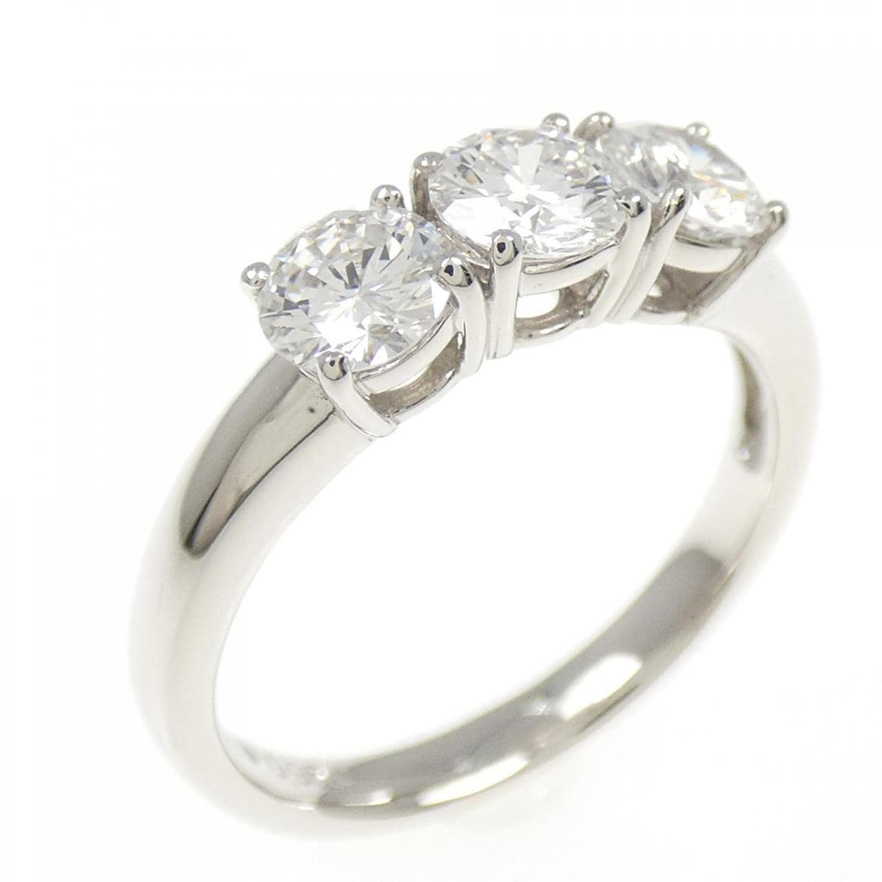 【リメイク】PT900 スリーストーン ダイヤモンド リング 0.954CT D SI1 VG