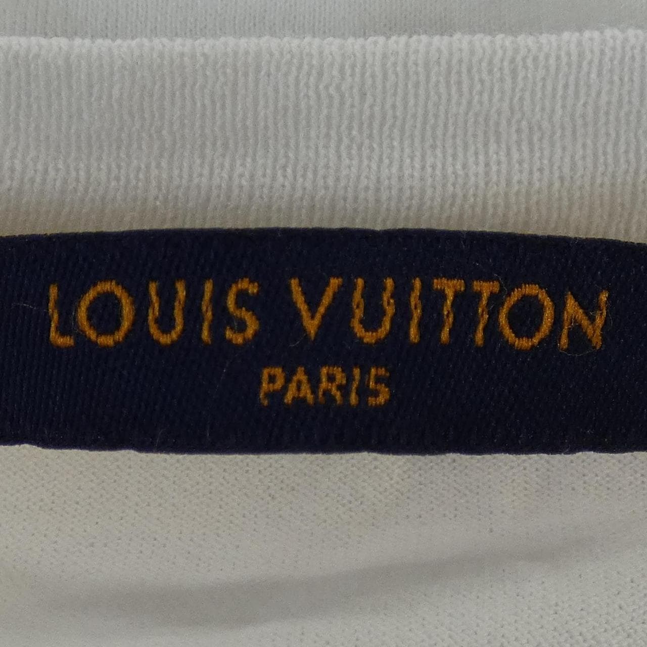 ルイヴィトン LOUIS VUITTON PEACE AND LOVE HFY79WFMB Tシャツ