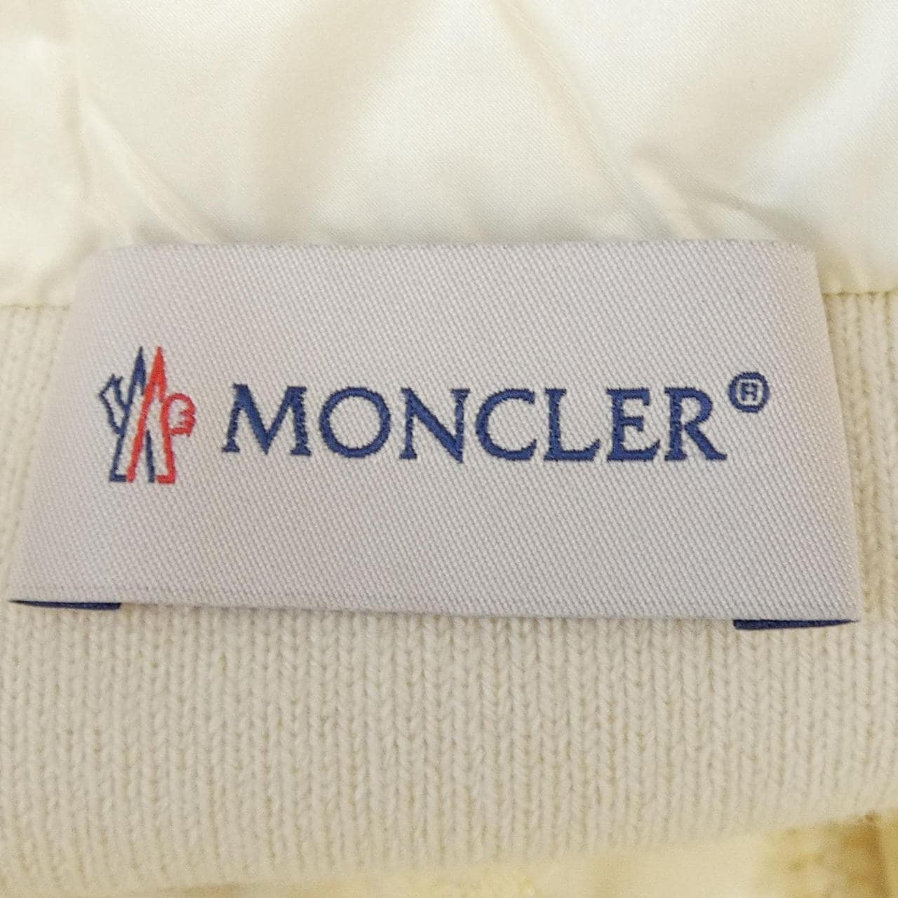 モンクレール MONCLER K2093 9B00019 ダウンジャケット