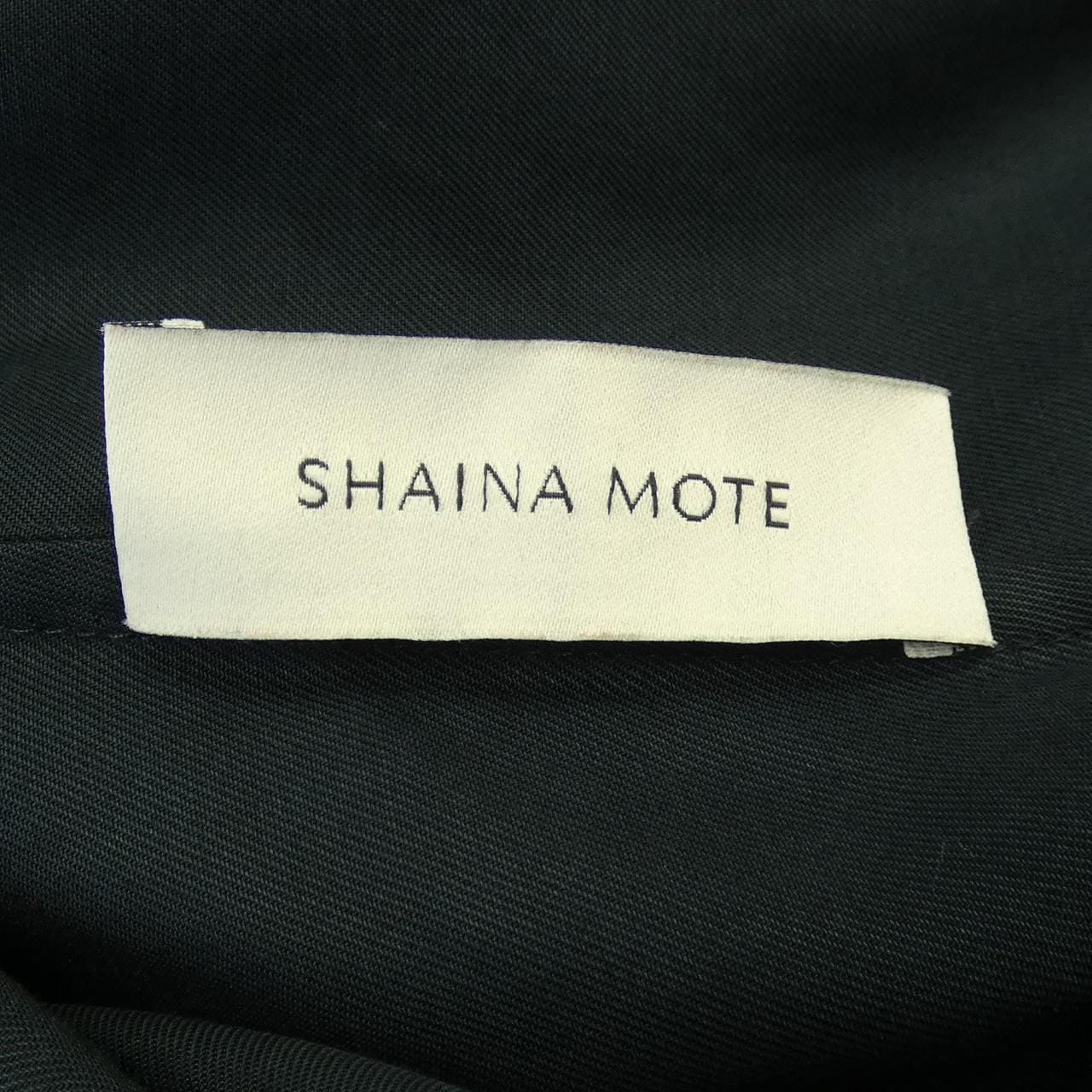SHAINA MOTE ワンピース