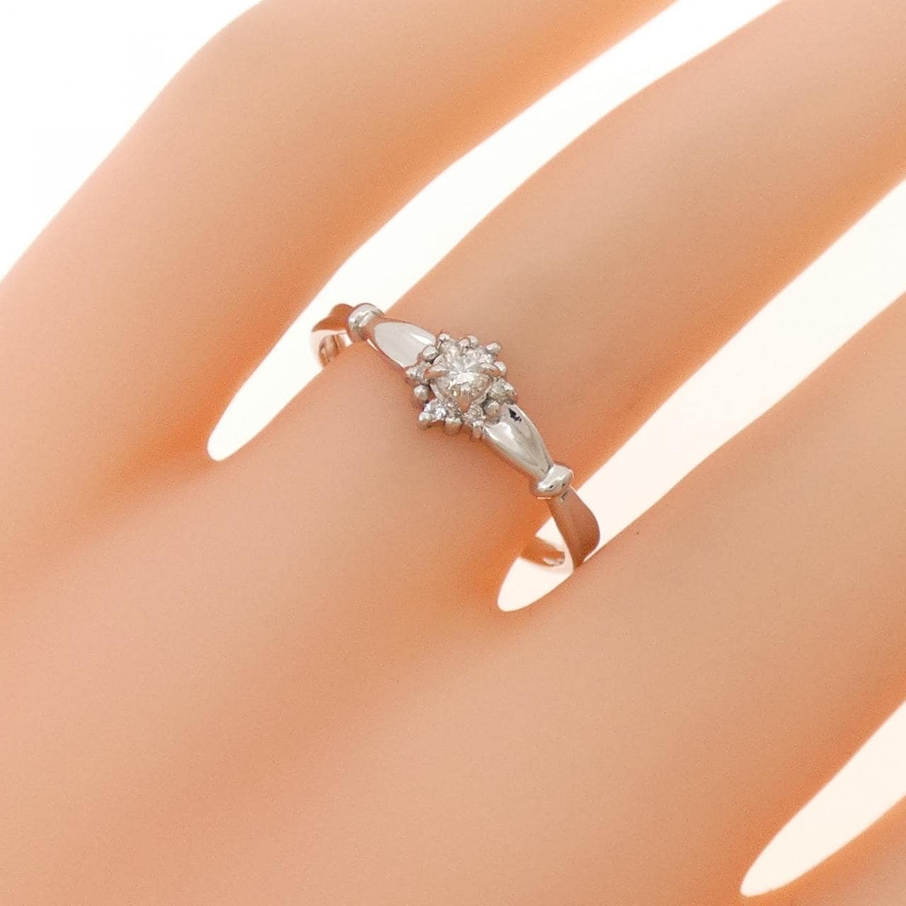PT900 ダイヤモンド リング 0.09CT