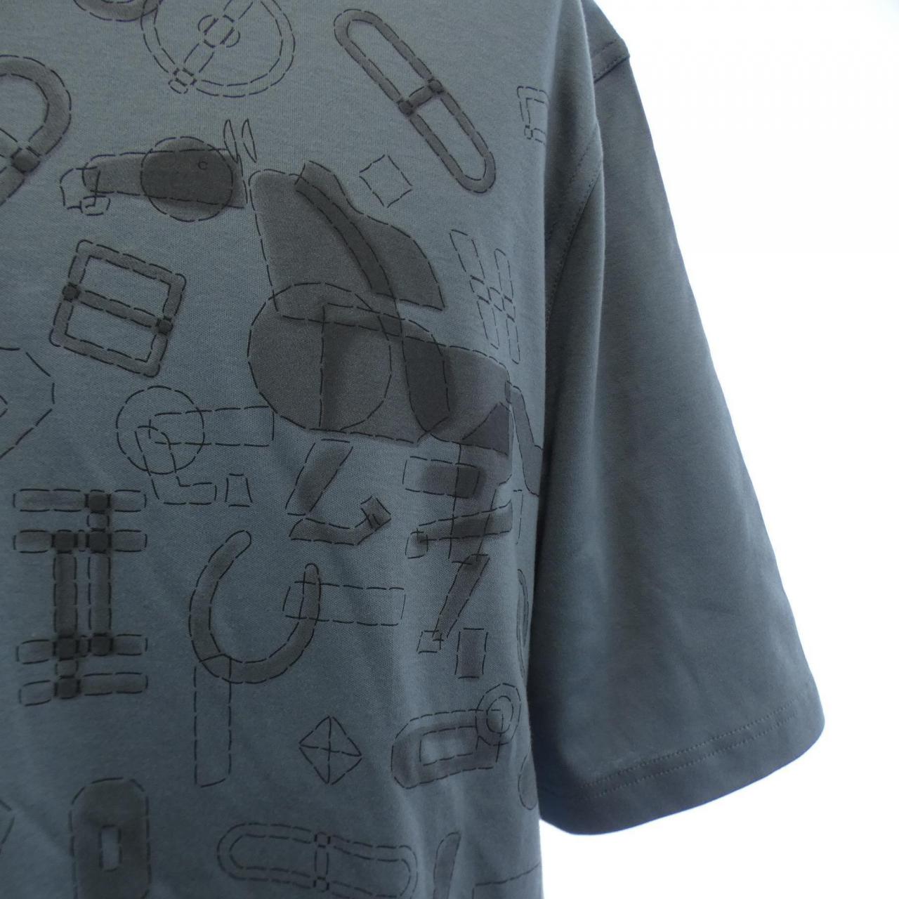 エルメス HERMES Tシャツ