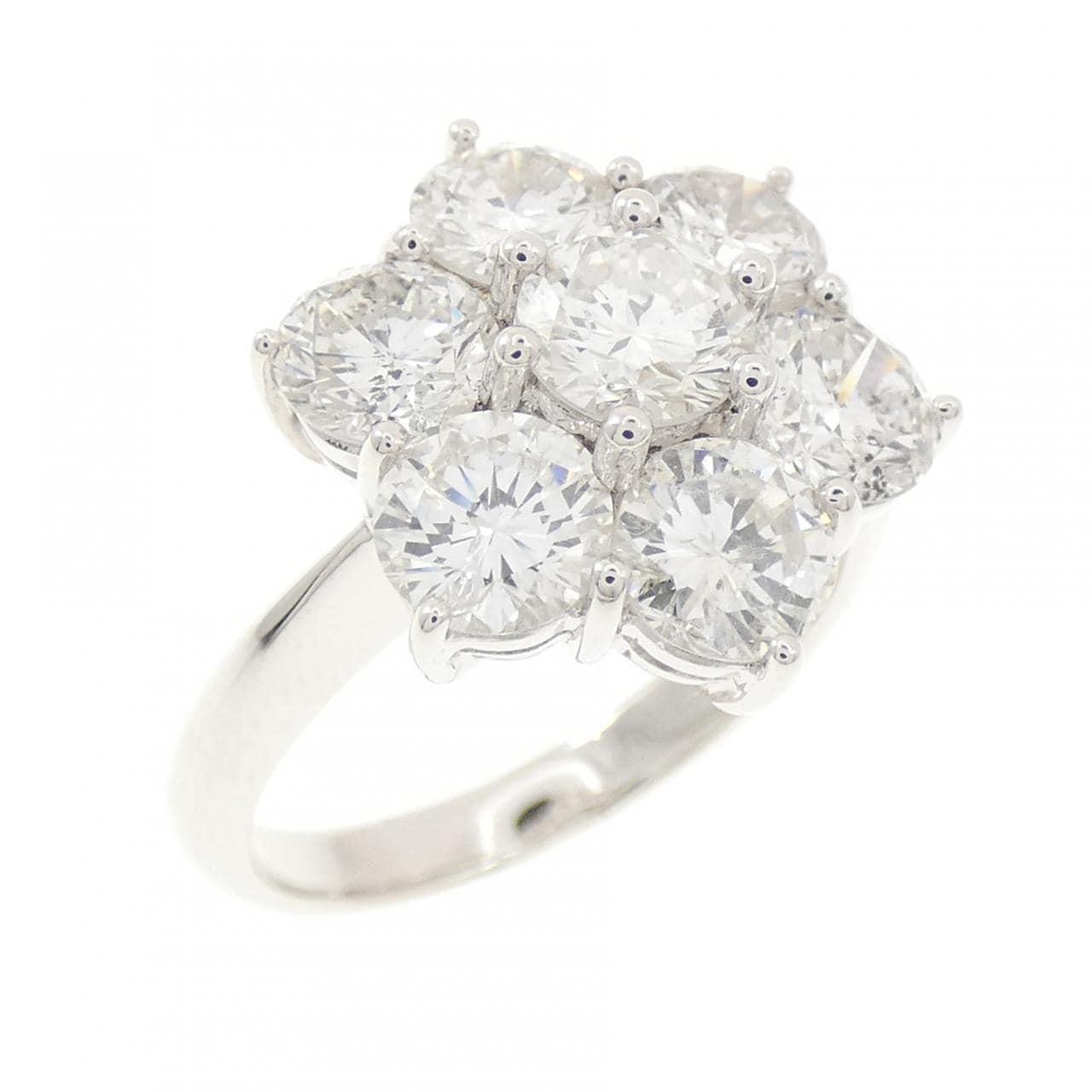 750WG フラワー ダイヤモンド リング 3.06CT