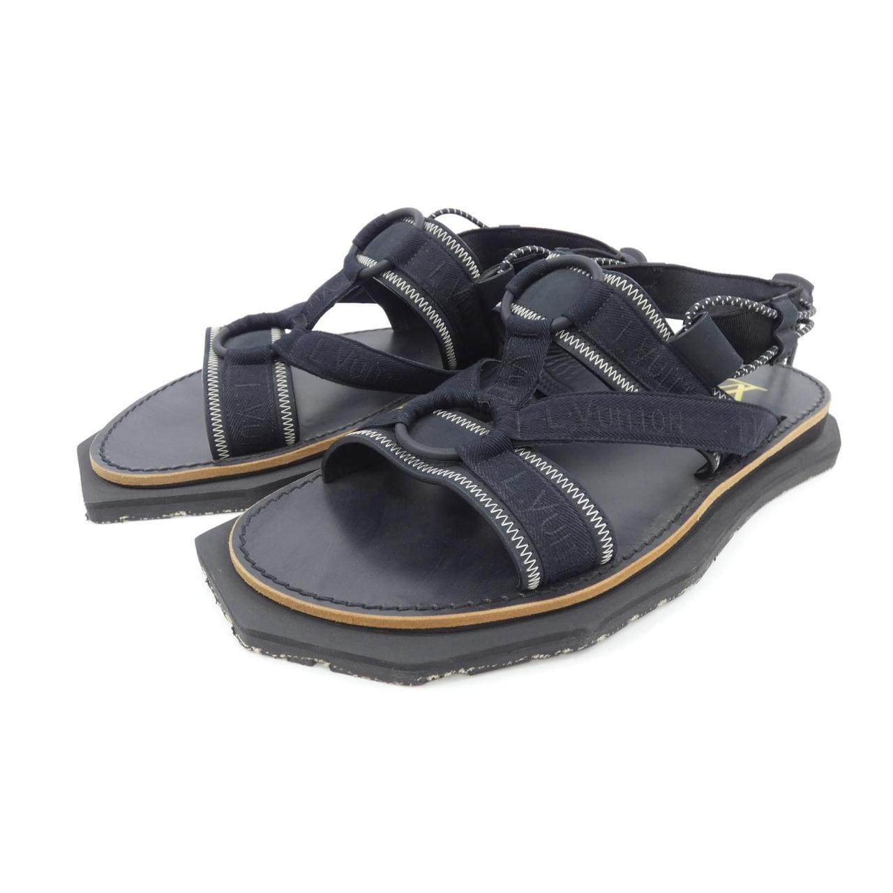 ルイヴィトン LOUIS VUITTON サンダル