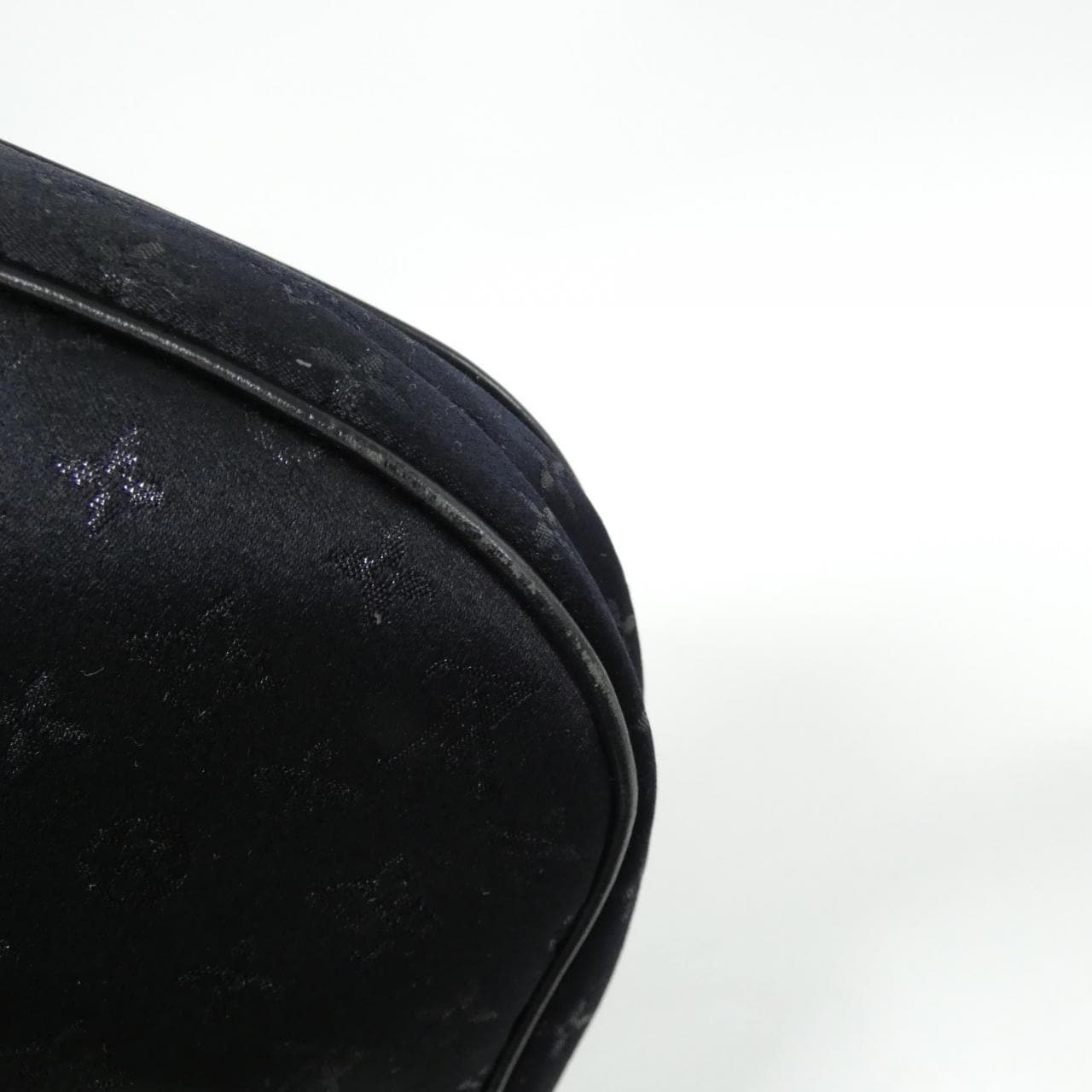 ルイヴィトン コント ドゥ フェ ミュゼット M92273 ショルダーバッグ