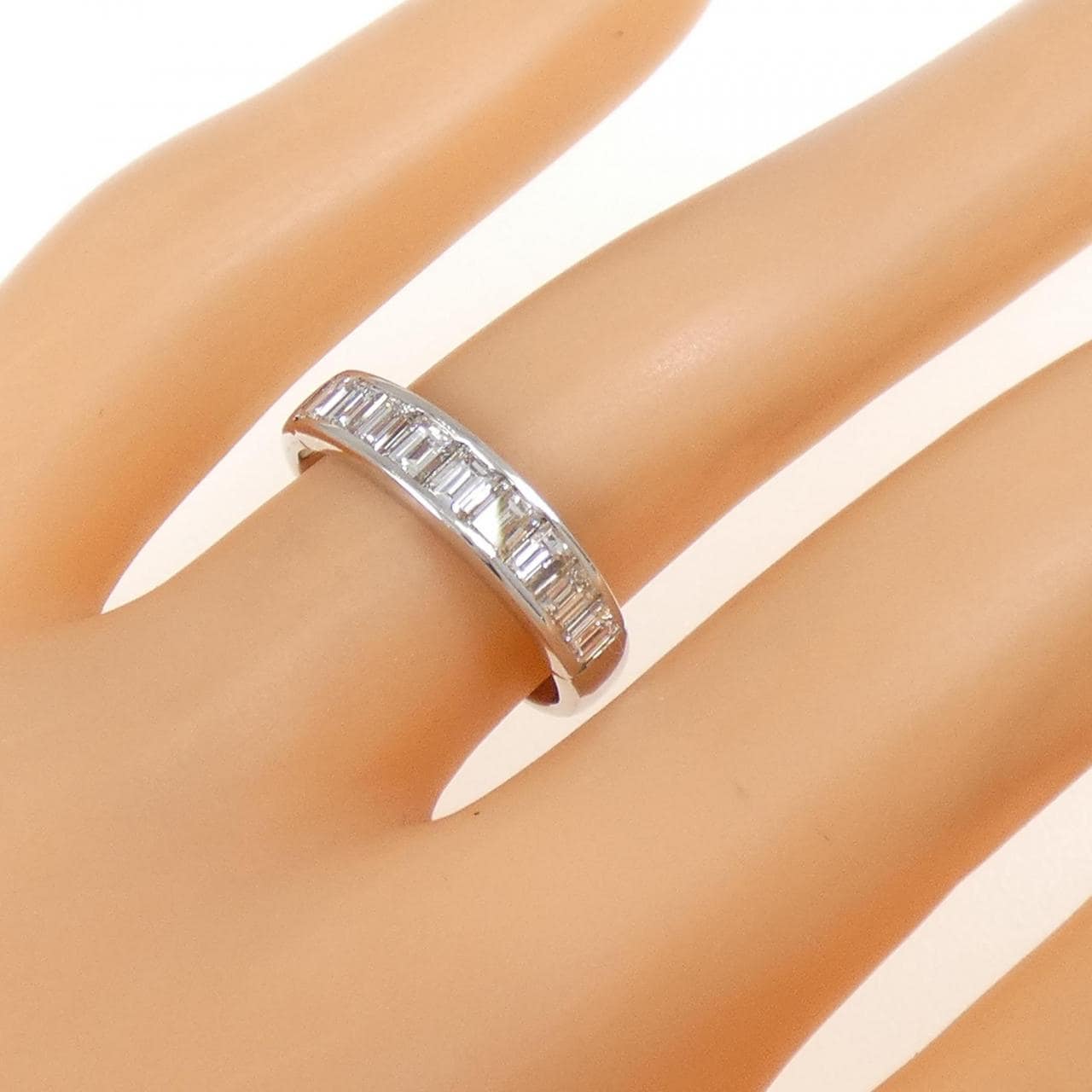 PT900 ダイヤモンド リング 0.84CT