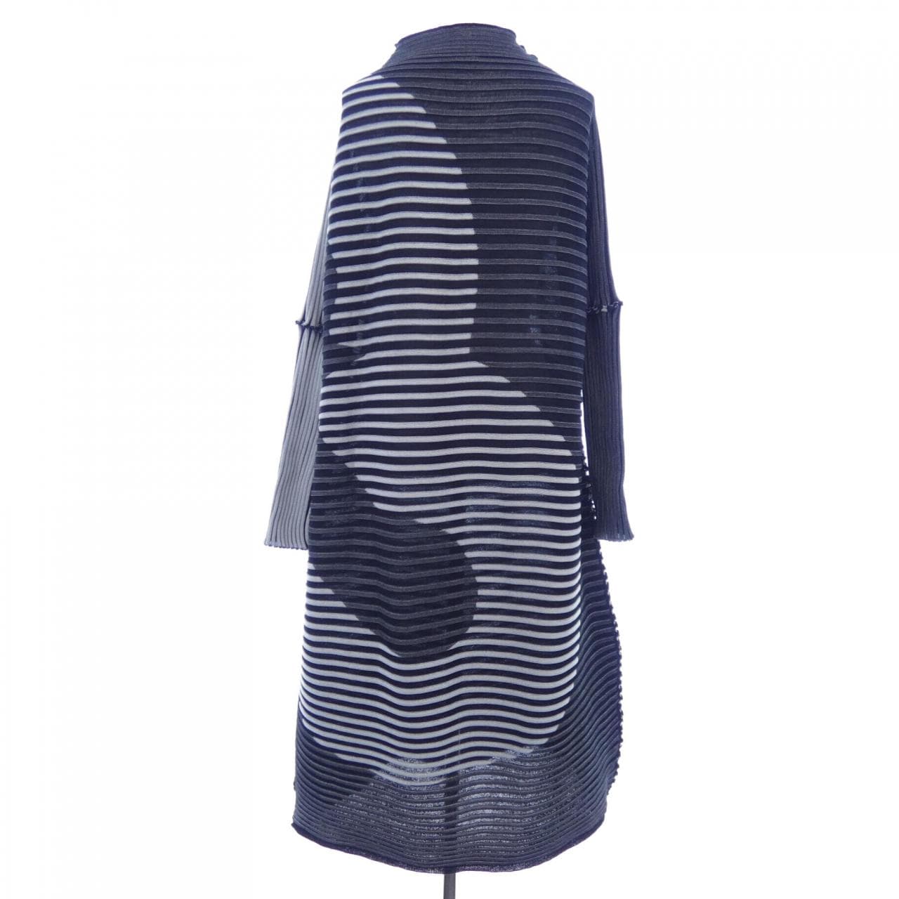 イッセイミヤケ ISSEY MIYAKE IM23KH278 ワンピース
