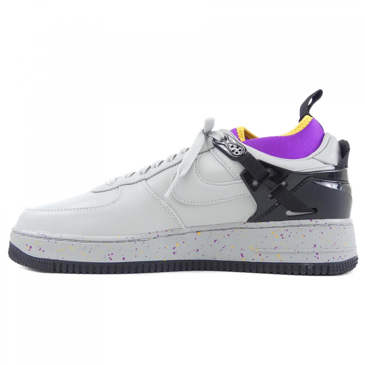 ナイキ NIKE スニーカー
