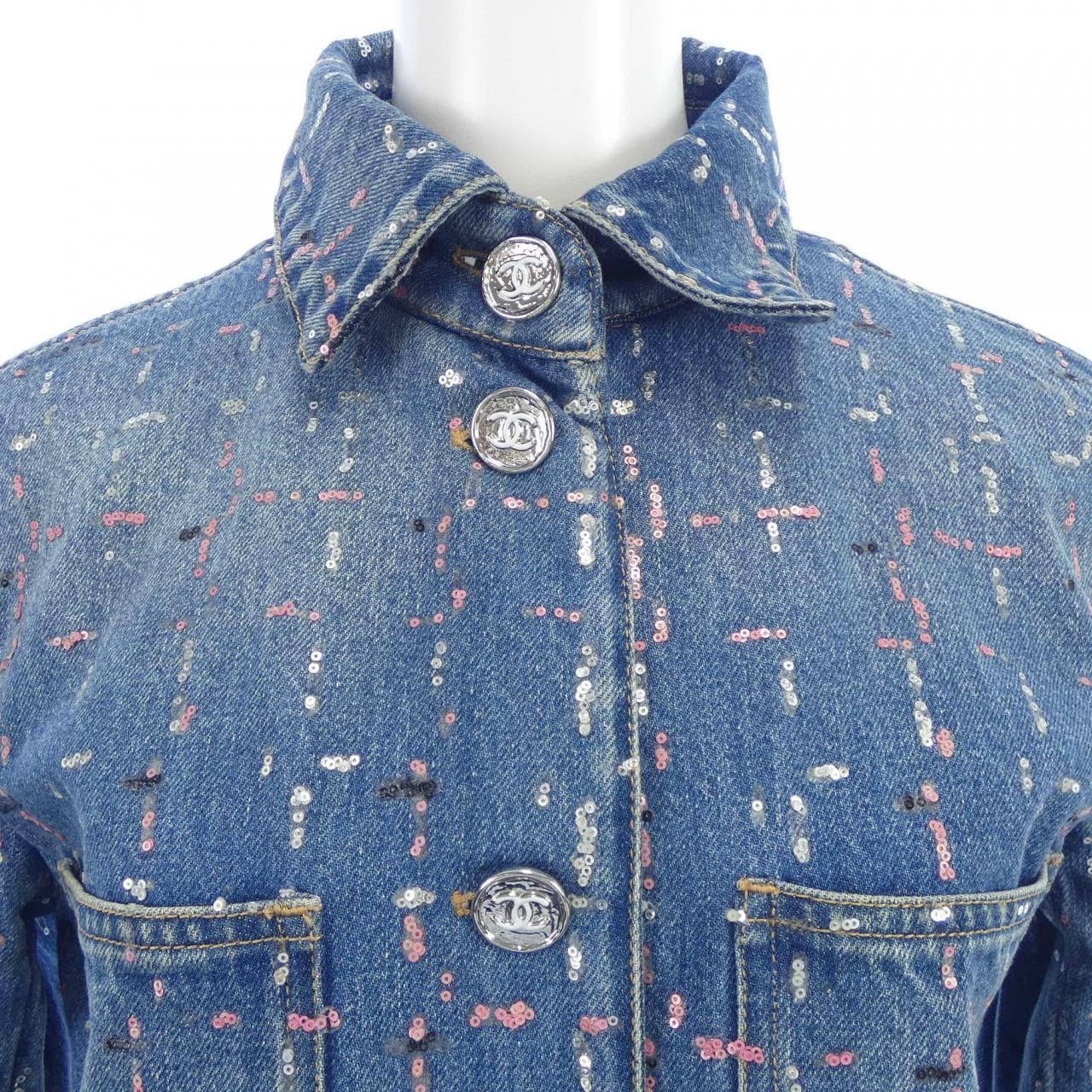 シャネル CHANEL METIERS D’ART LOOK 38 P75259V66855 23A デニムジャケット