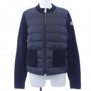 【新品】モンクレール MONCLER K20939B00036 ダウンジャケット