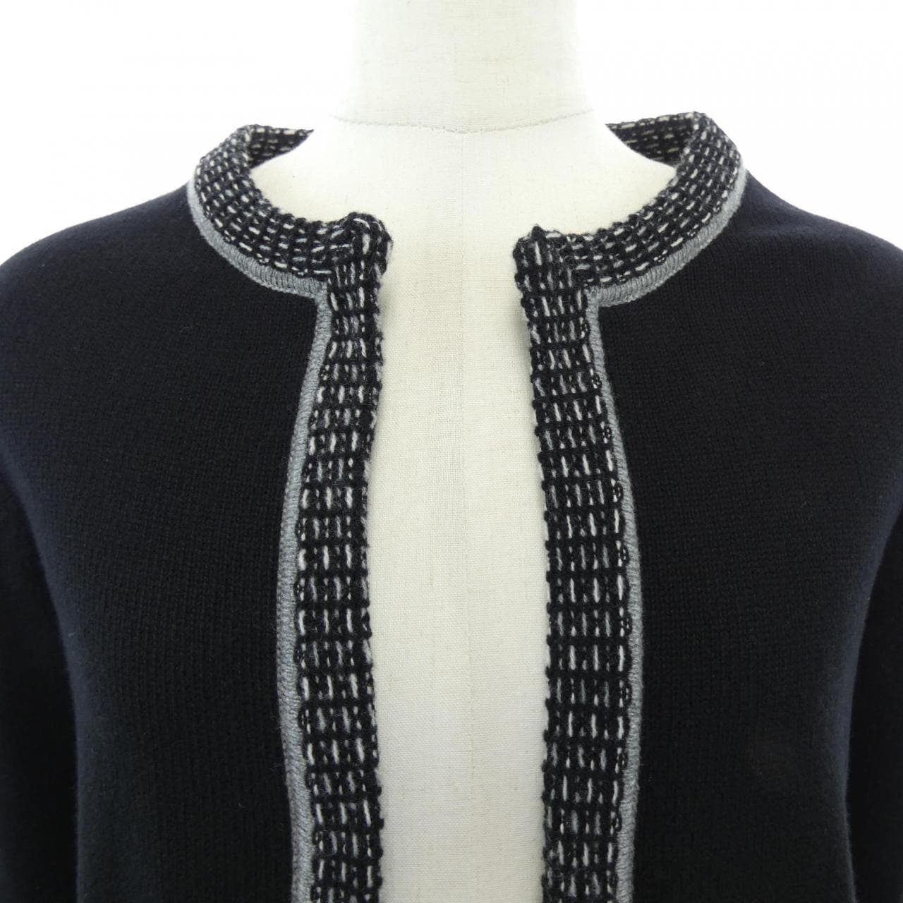 【ヴィンテージ】シャネル CHANEL P26631V00016 05A カーディガン