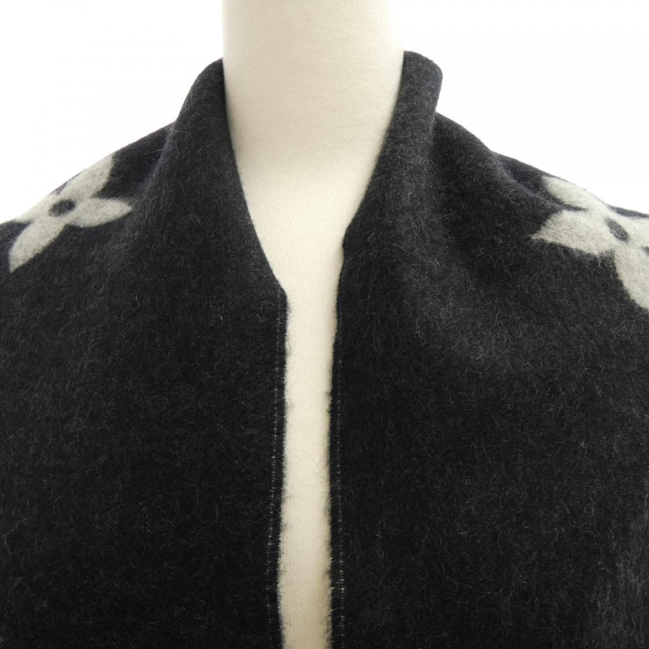 ルイヴィトン LOUIS VUITTON エシャルプ コールド レイキャビック M74353 MUFFLER