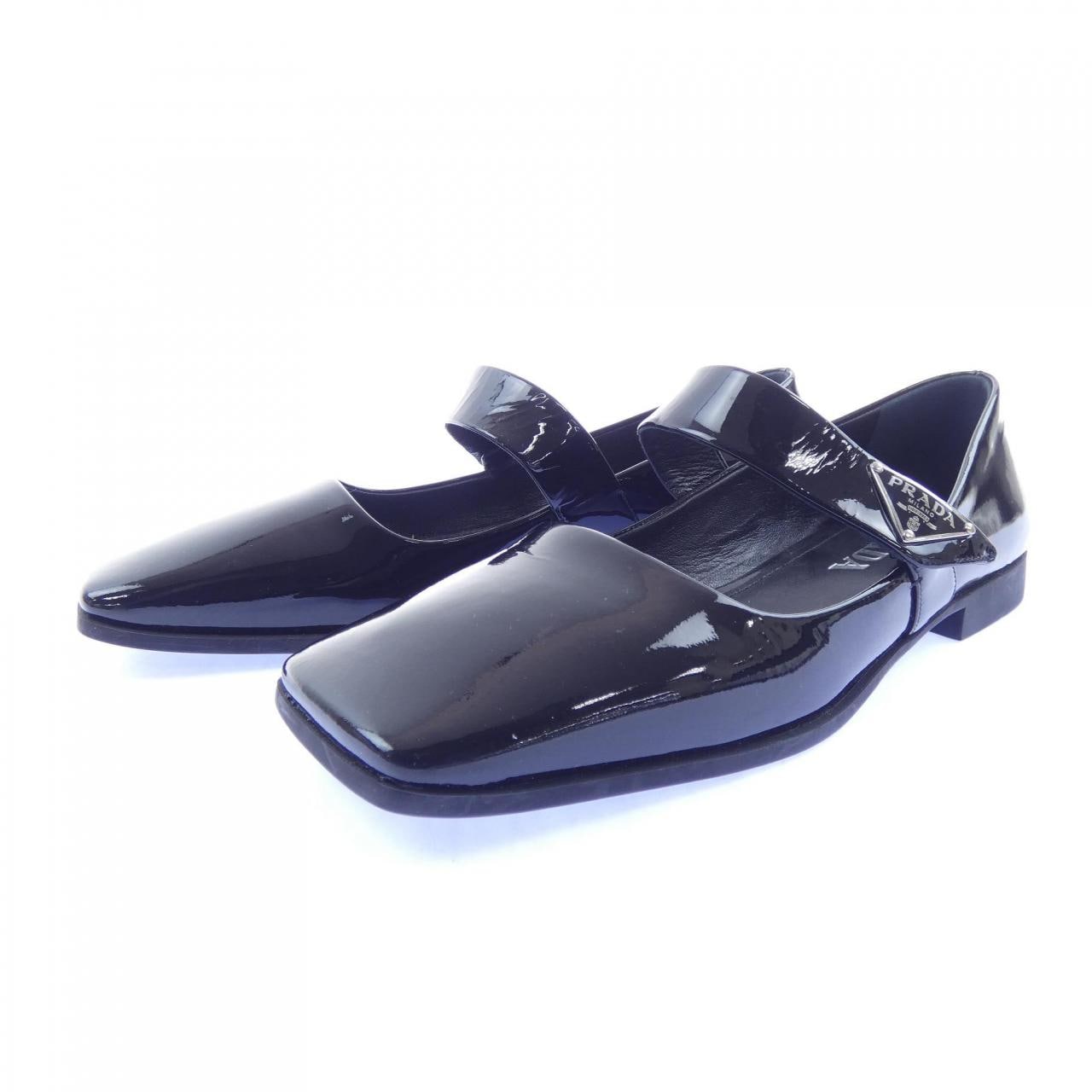プラダ PRADA パンプス