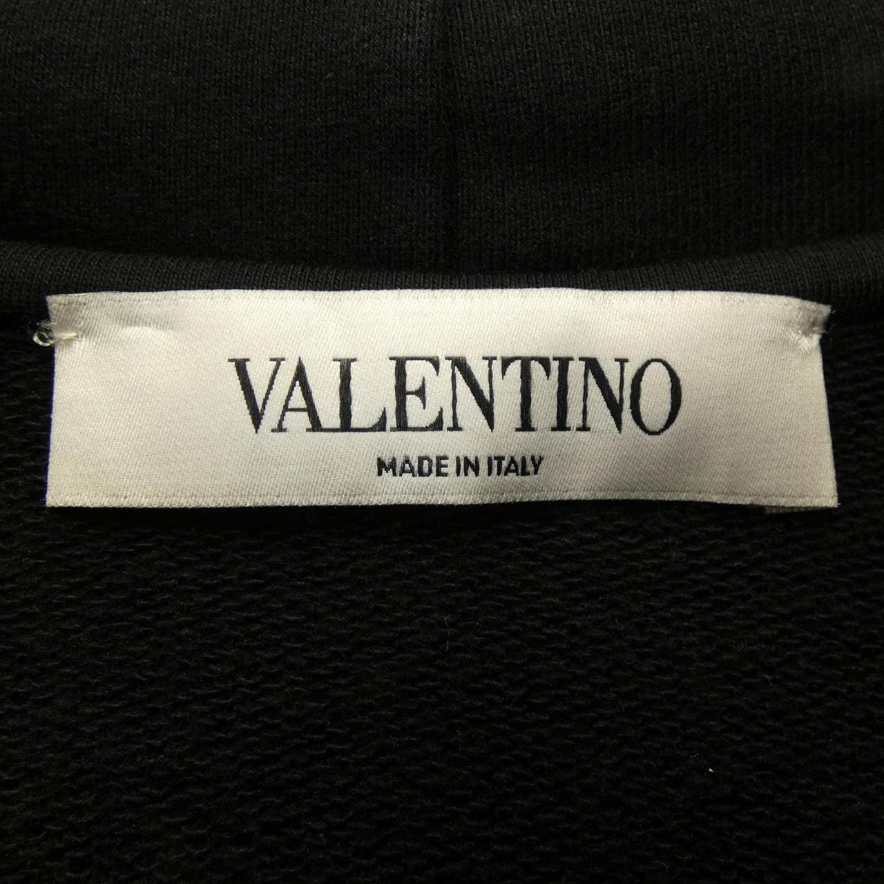 ヴァレンティノ VALENTINO パーカー