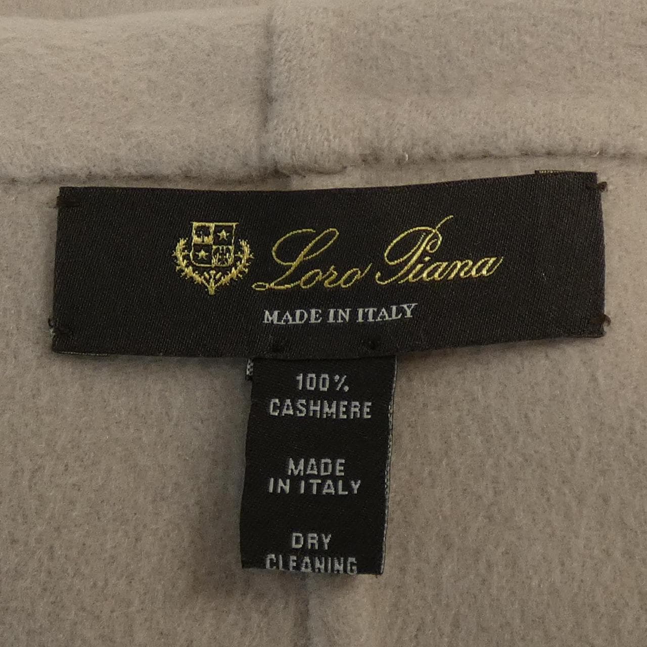 Loro Loro Piana long vest