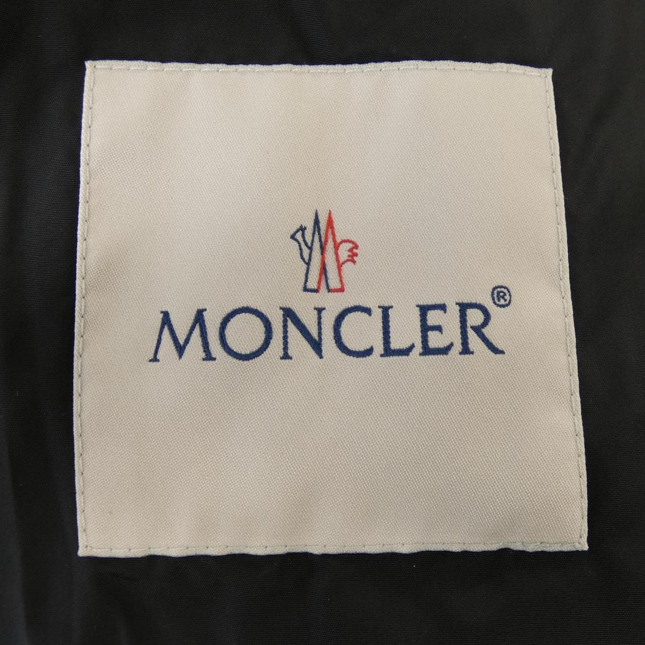 U MONCLER蒙克勒夹克