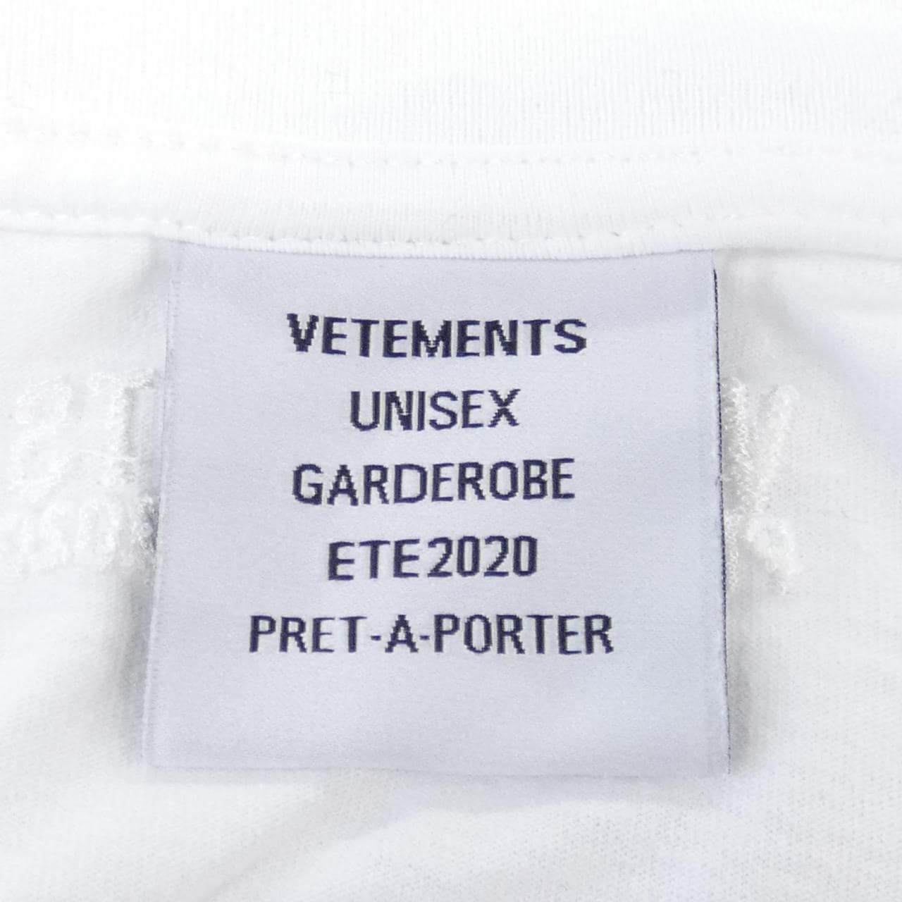 ヴェトモン VETEMENTS Tシャツ